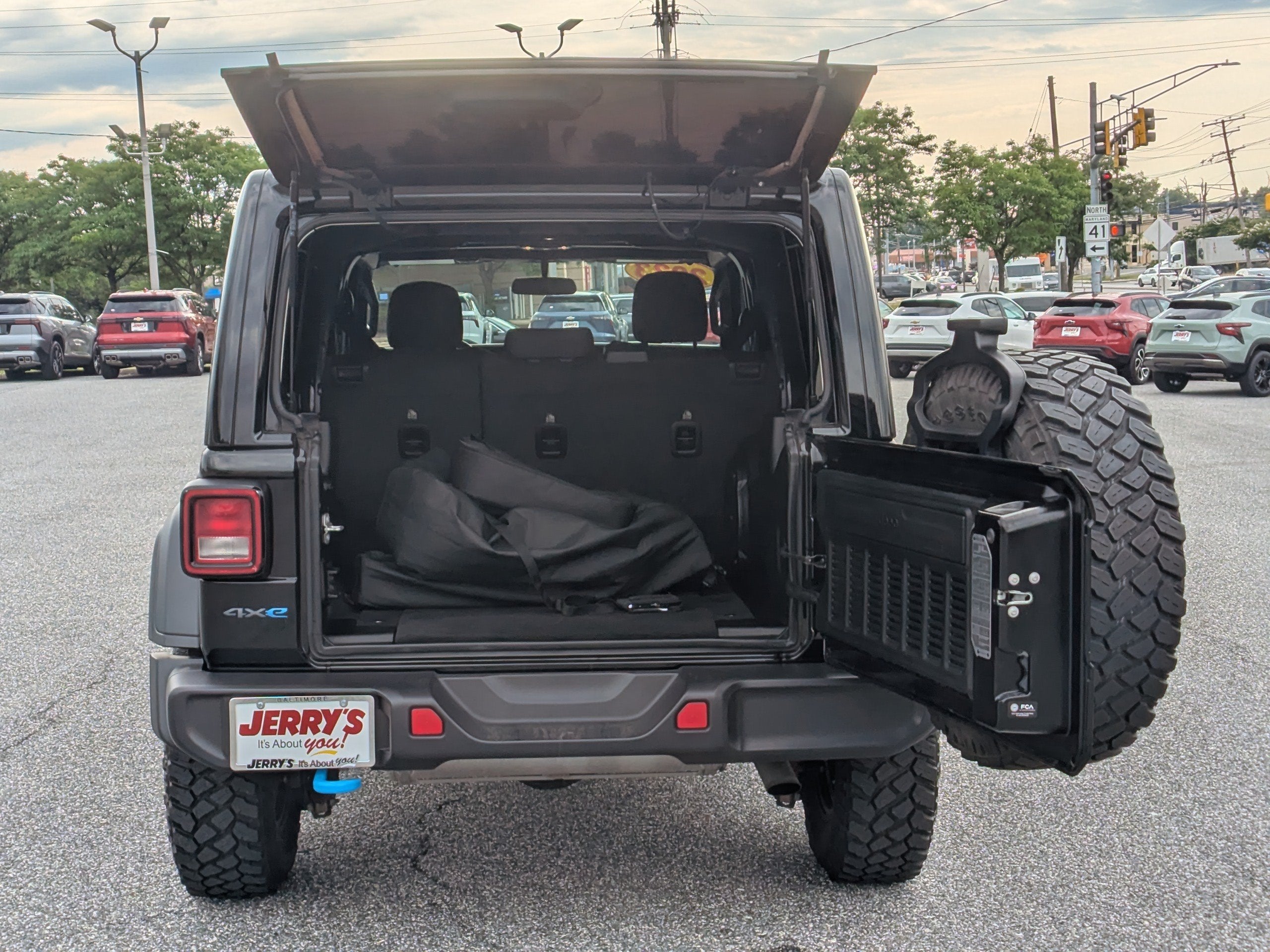2023 Jeep Wrangler 4xe 4x4