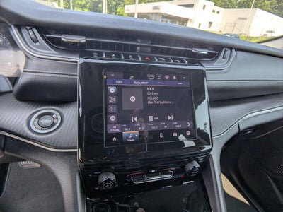 2023 Jeep Grand Cherokee Laredo 4x4