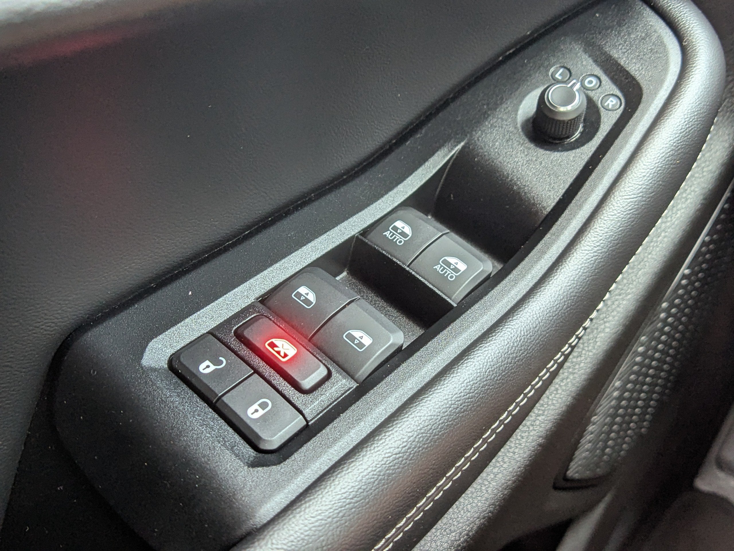2023 Jeep Grand Cherokee Laredo 4x4