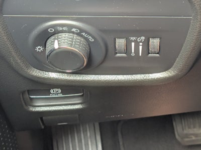 2023 Jeep Grand Cherokee Laredo 4x4