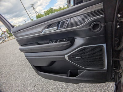 2023 Jeep Wagoneer L Series III