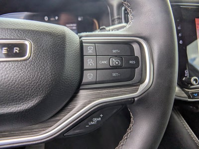 2023 Jeep Wagoneer L Series III