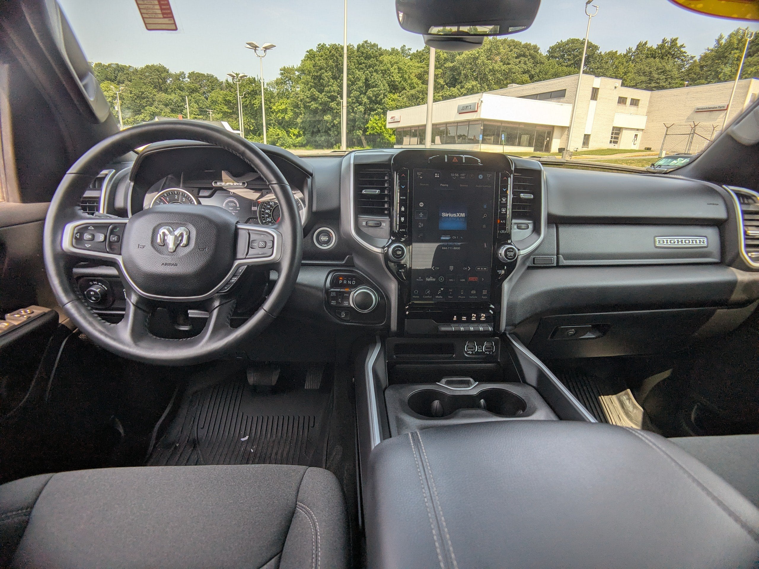 2023 RAM 1500 Big Horn Crew Cab 4x4 5'7" Box
