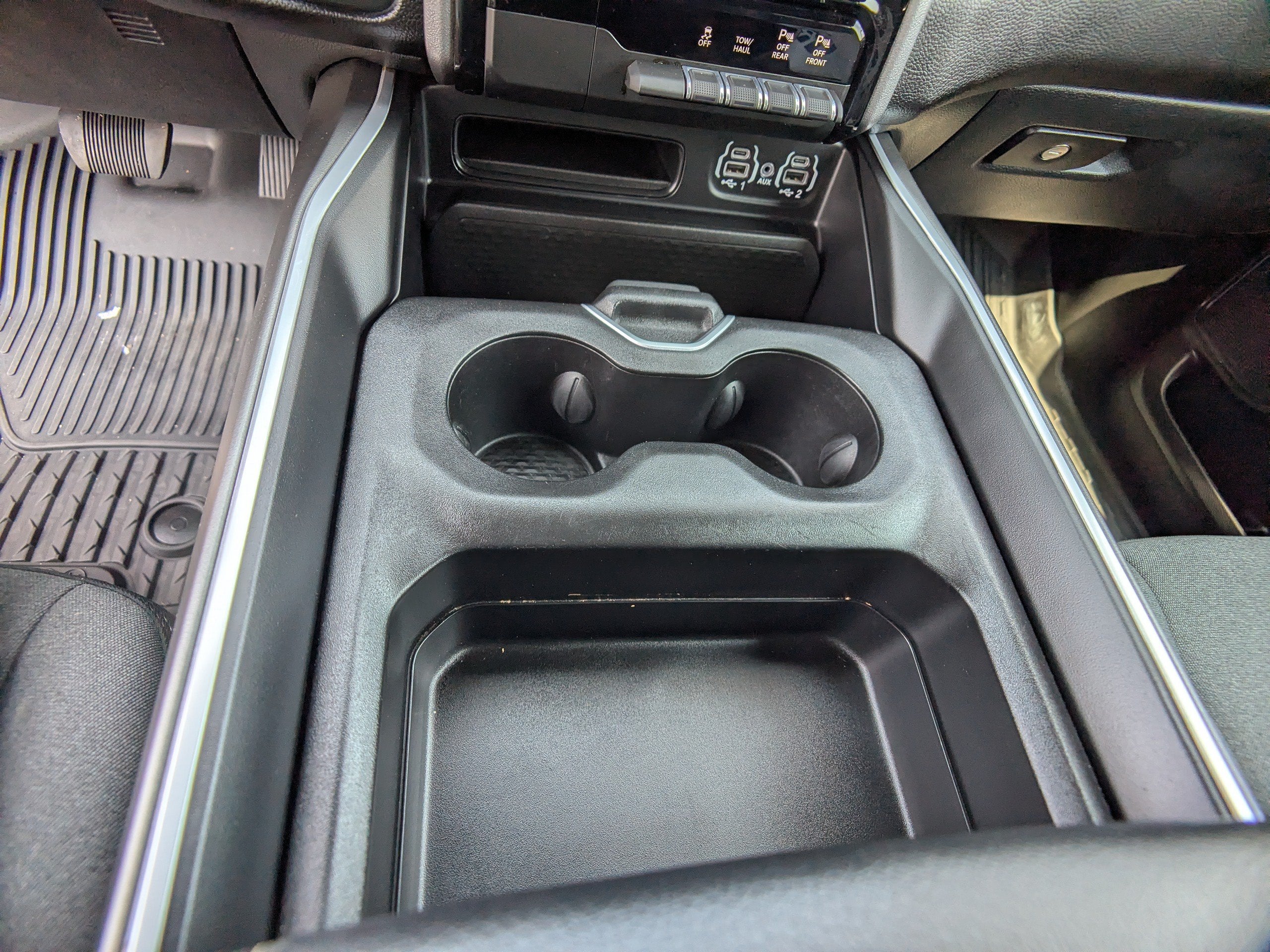 2023 RAM 1500 Big Horn Crew Cab 4x4 5'7" Box