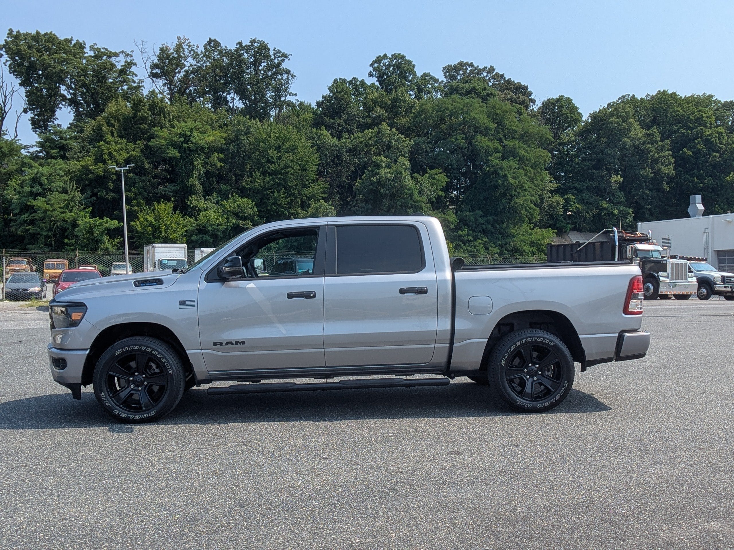 2023 RAM 1500 Big Horn Crew Cab 4x4 5'7" Box