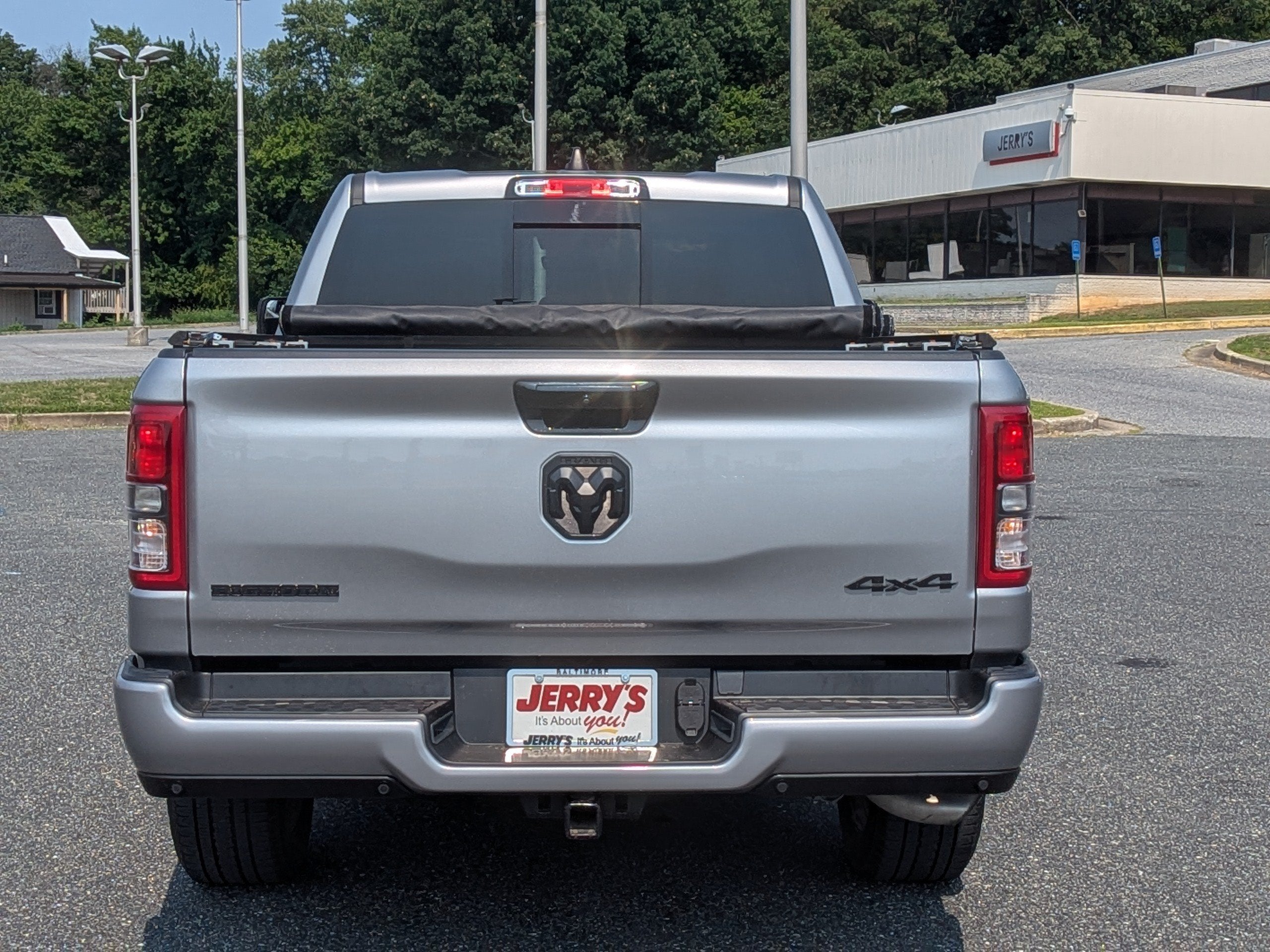 2023 RAM 1500 Big Horn Crew Cab 4x4 5'7" Box