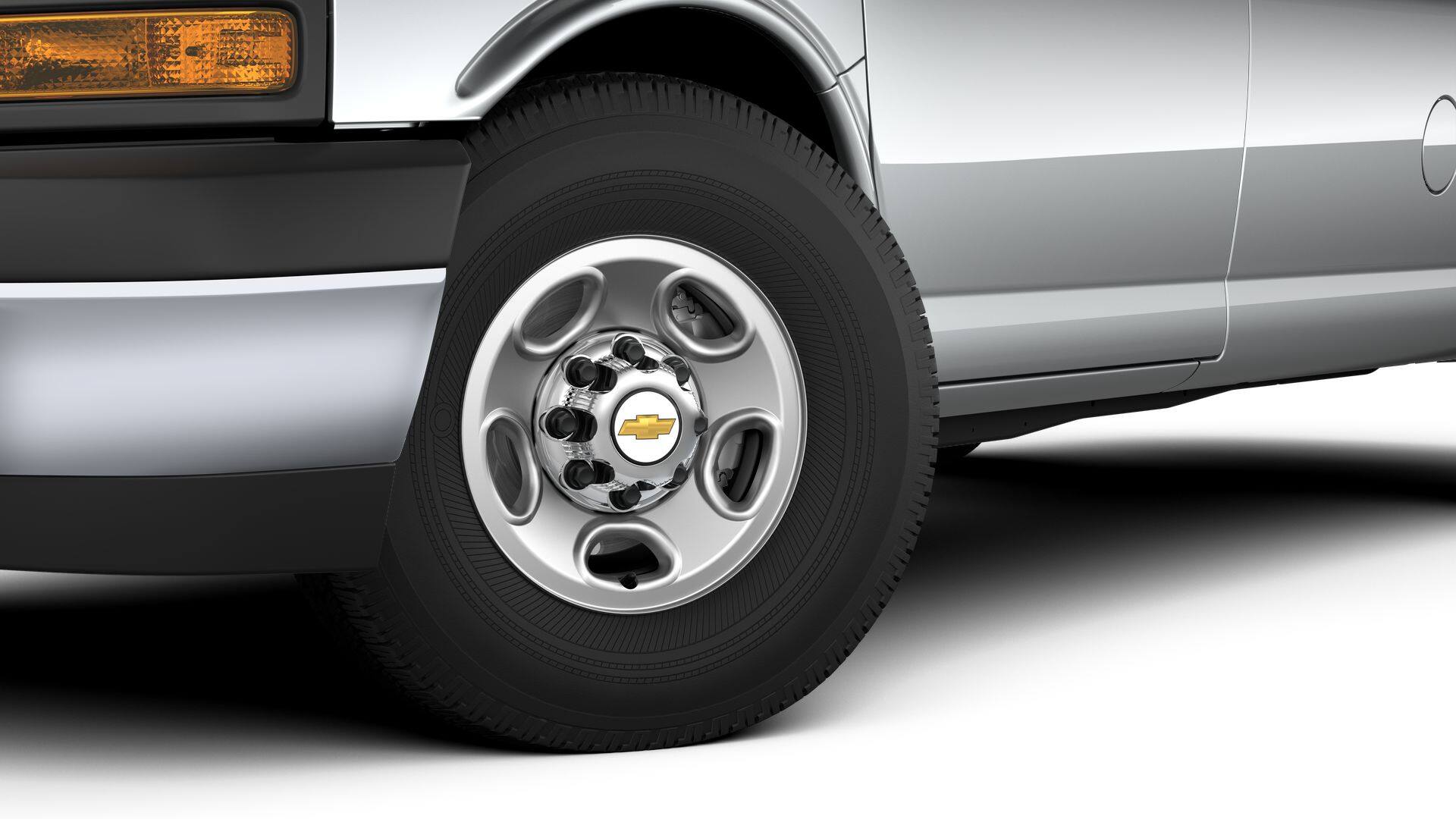 2026 Chevrolet Express Passenger 1LT