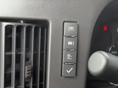 2025 Chevrolet Express Passenger 1LT