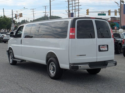 2025 Chevrolet Express Passenger 1LT