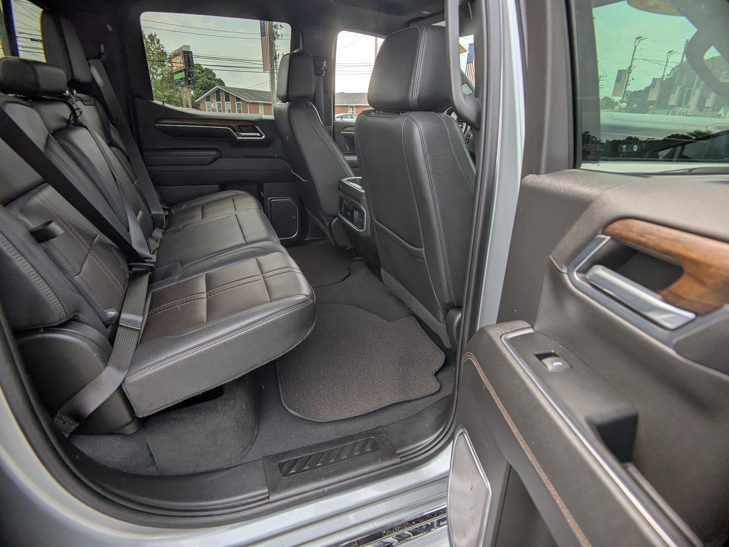 2023 Chevrolet Silverado 1500 High Country