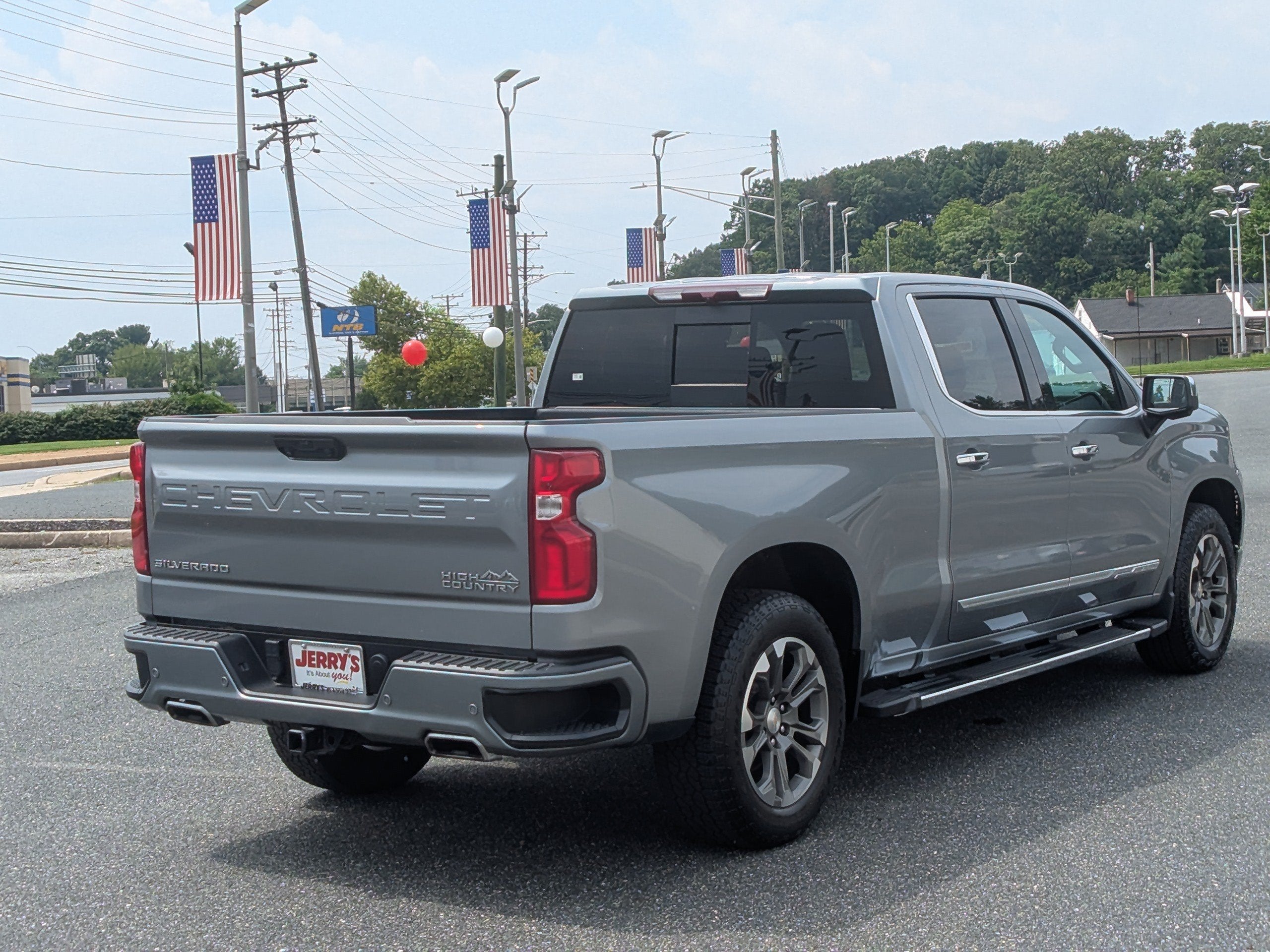 2023 Chevrolet Silverado 1500 High Country