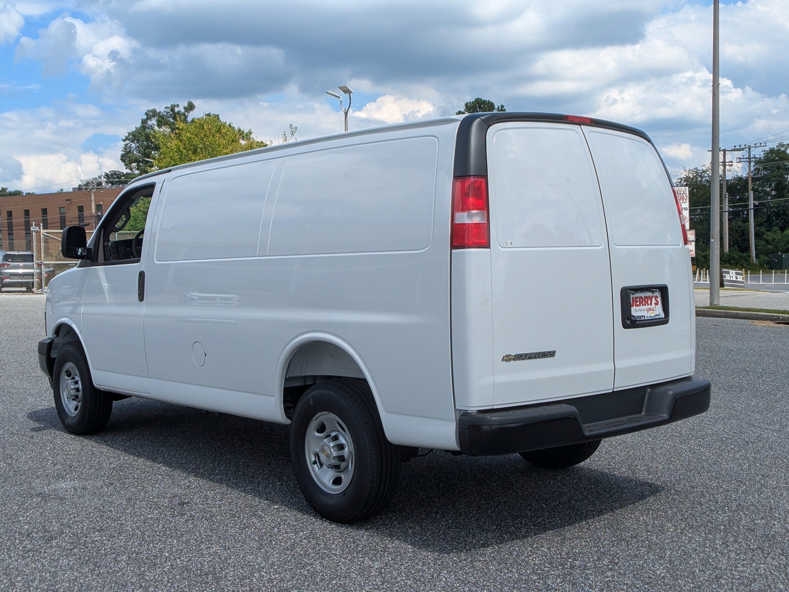2025 Chevrolet Express Cargo 2500 WT