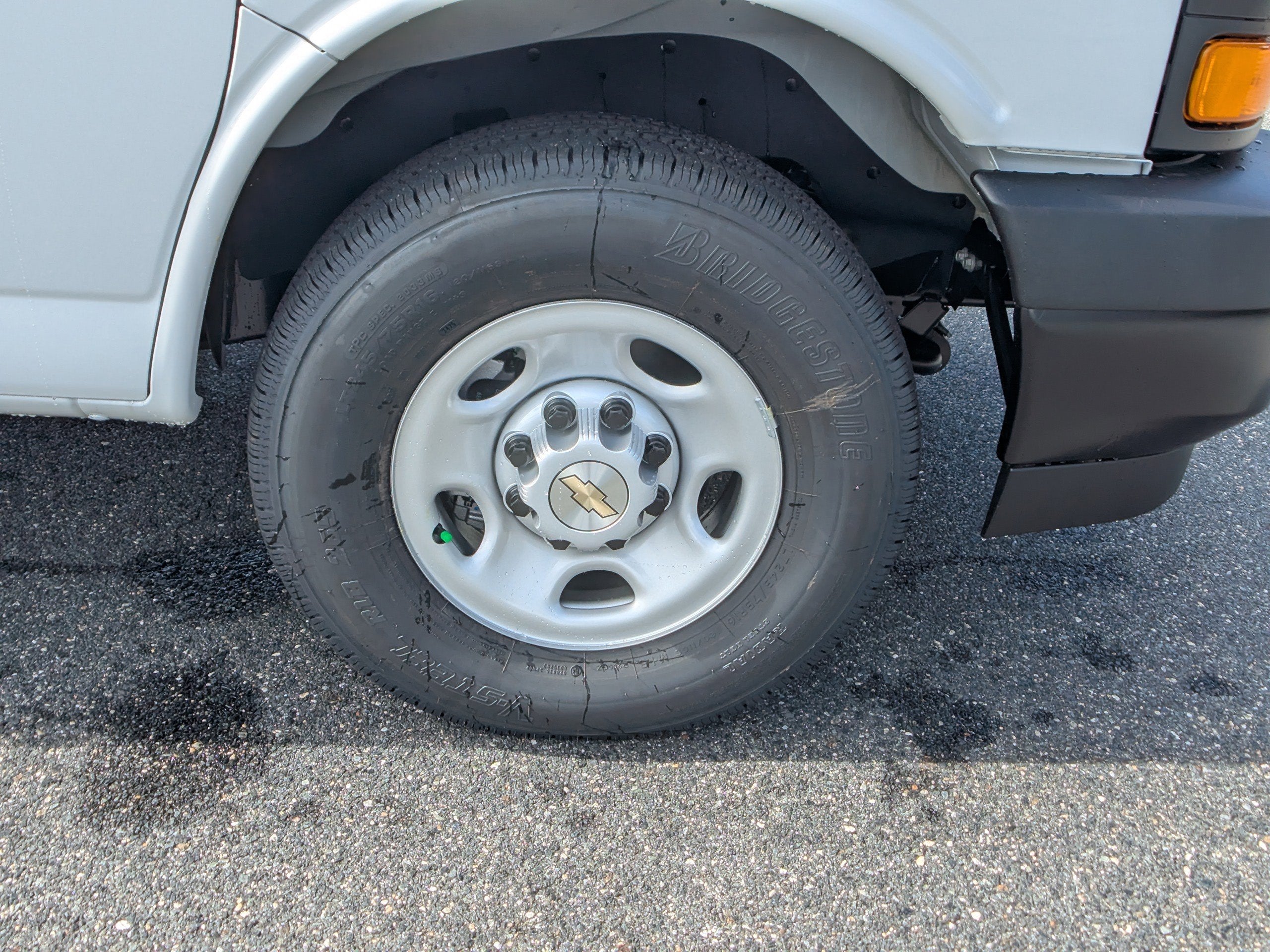 2025 Chevrolet Express Cargo 2500 WT