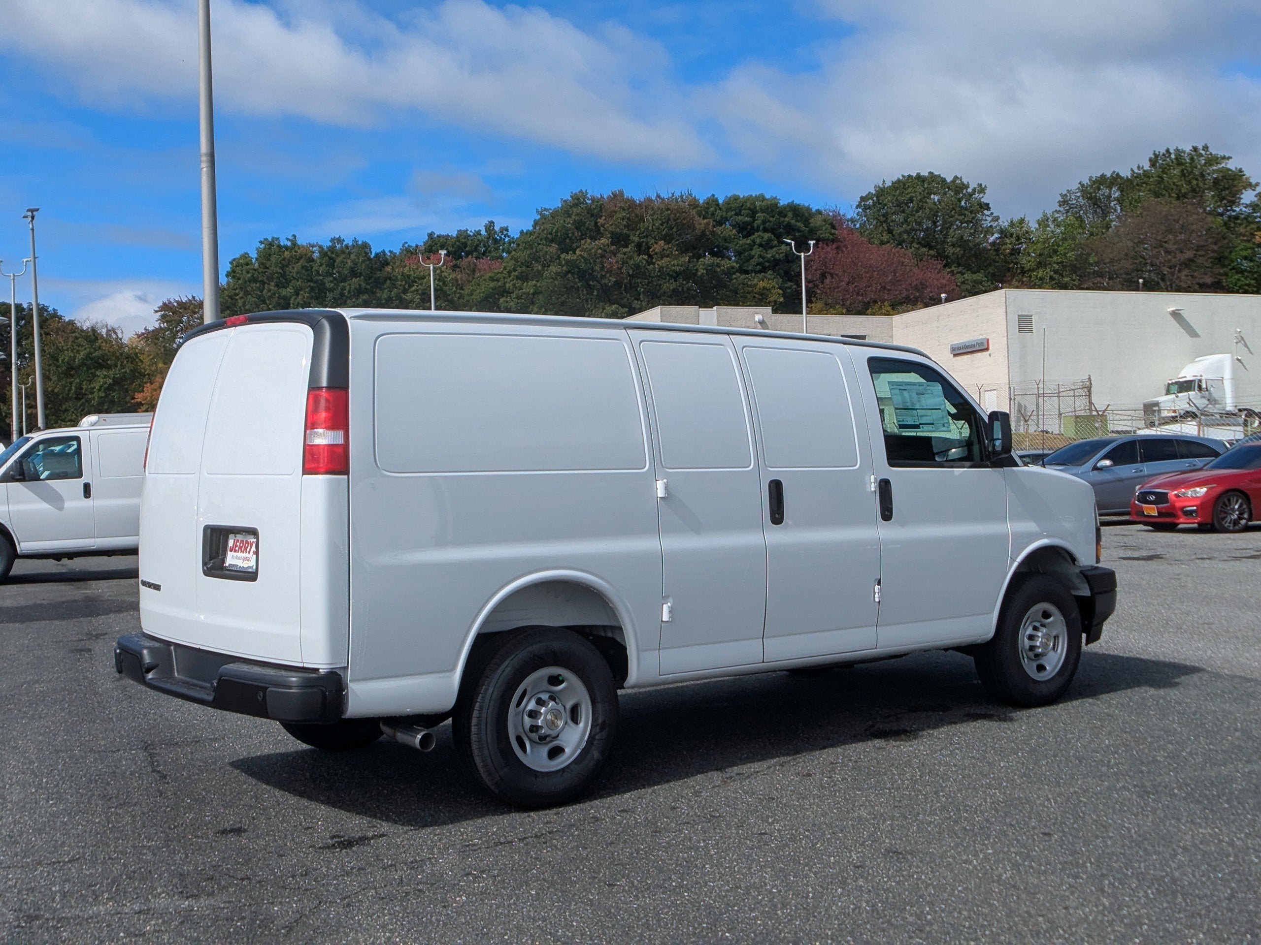 2025 Chevrolet Express Cargo 2500 WT