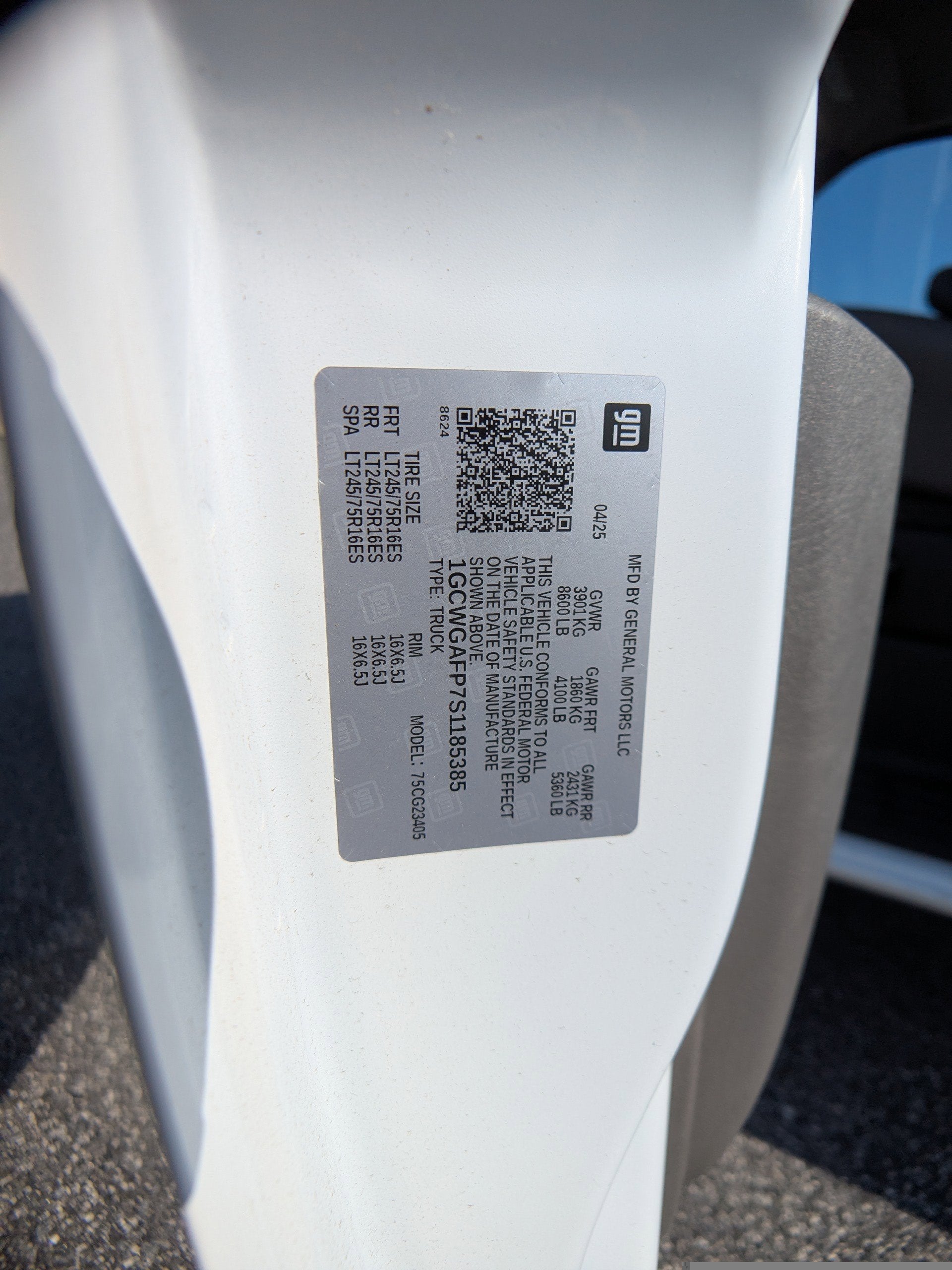 2025 Chevrolet Express Cargo 2500 WT