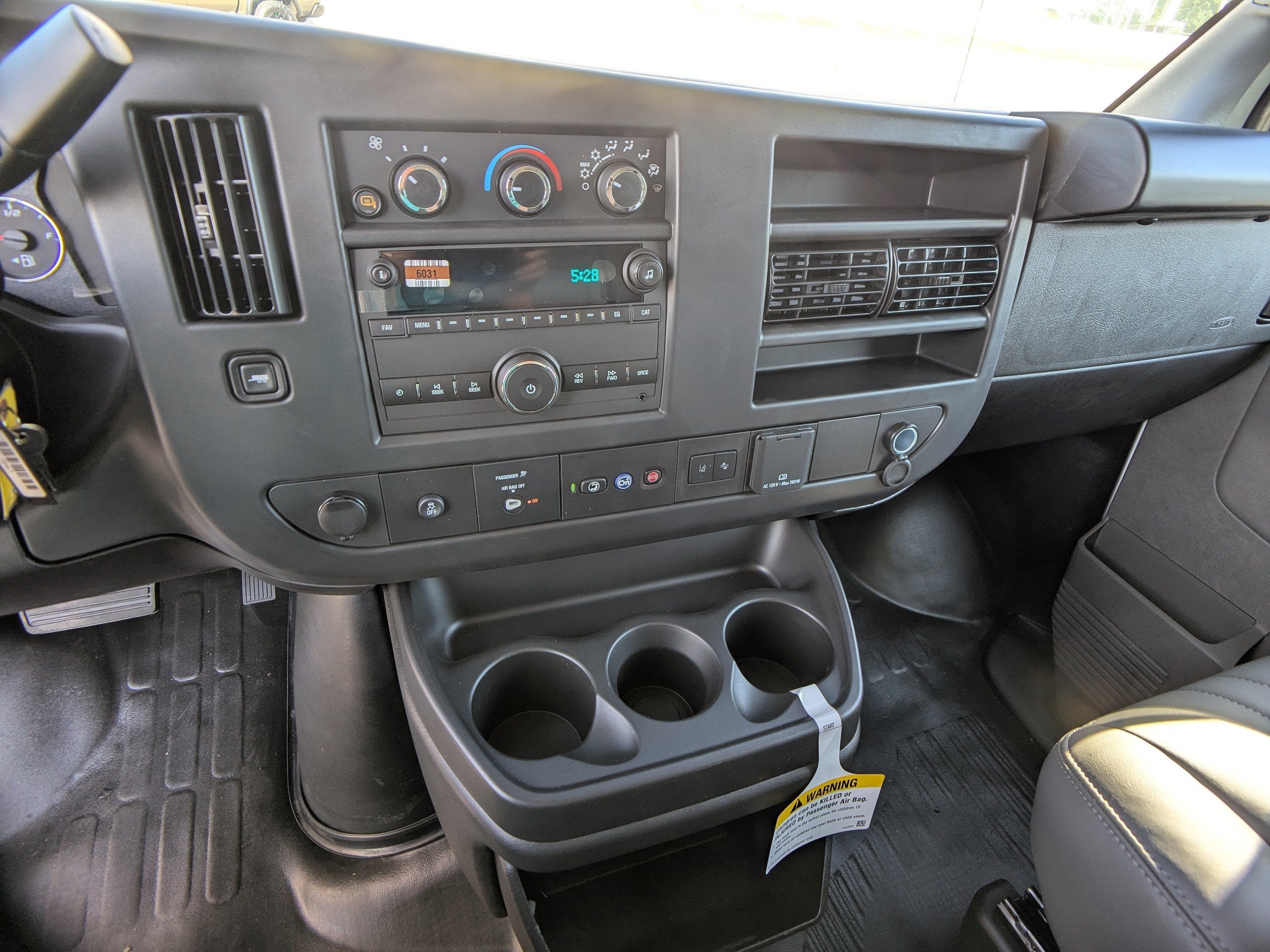 2025 Chevrolet Express Cargo 2500 WT