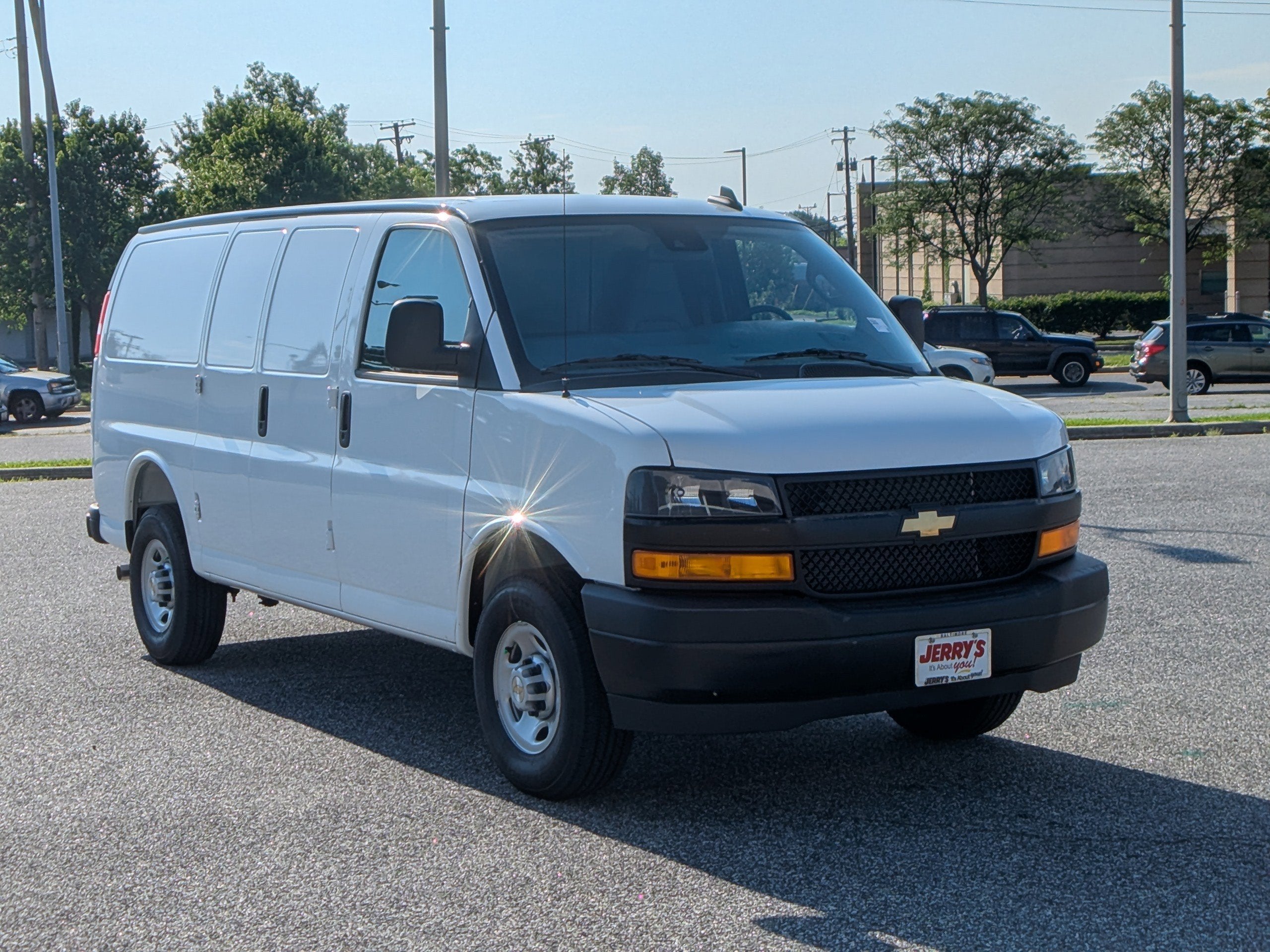 2025 Chevrolet Express Cargo 2500 WT