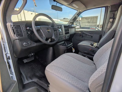 2025 Chevrolet Express Cargo 2500 WT