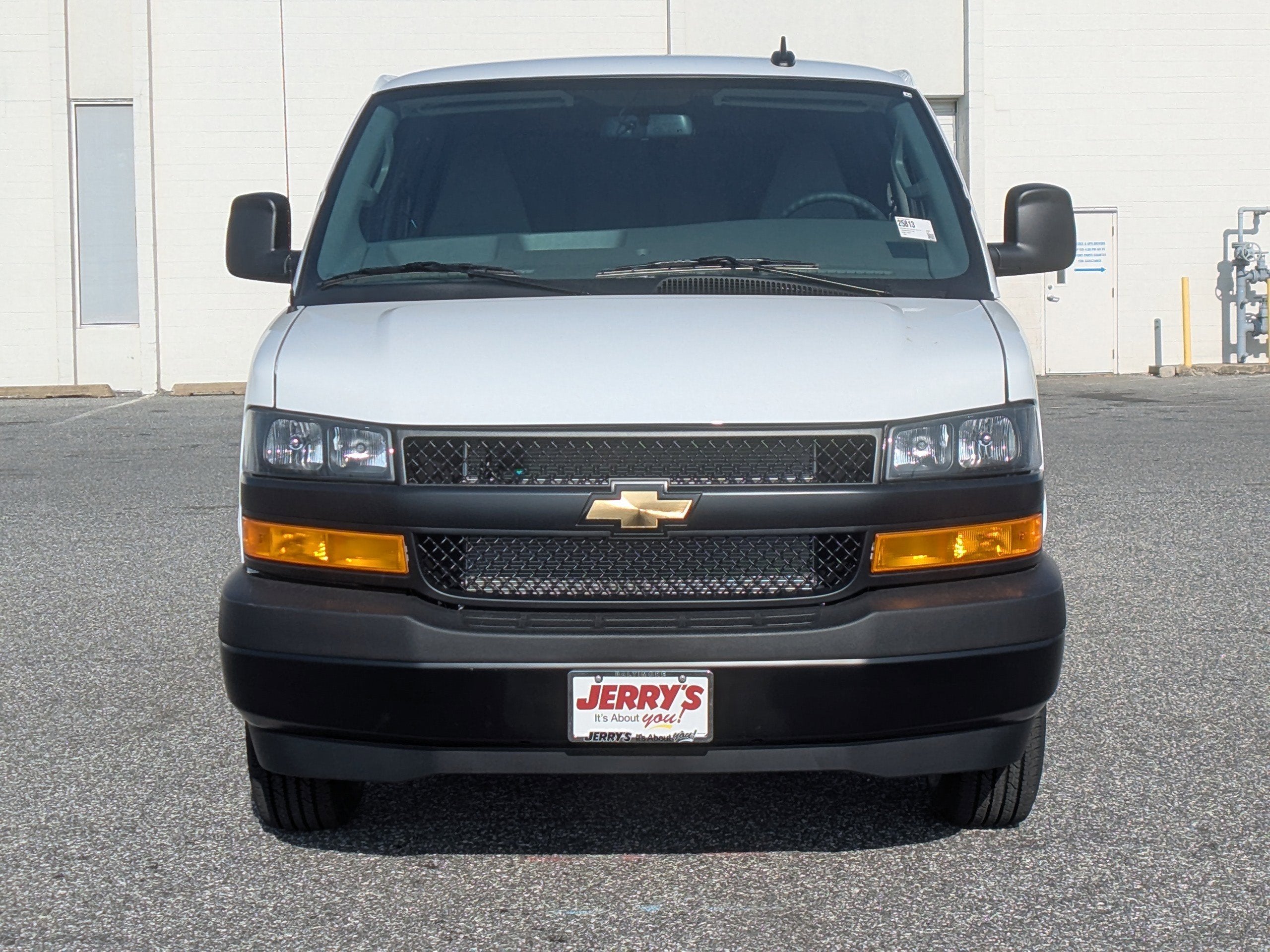 2025 Chevrolet Express Cargo 2500 WT