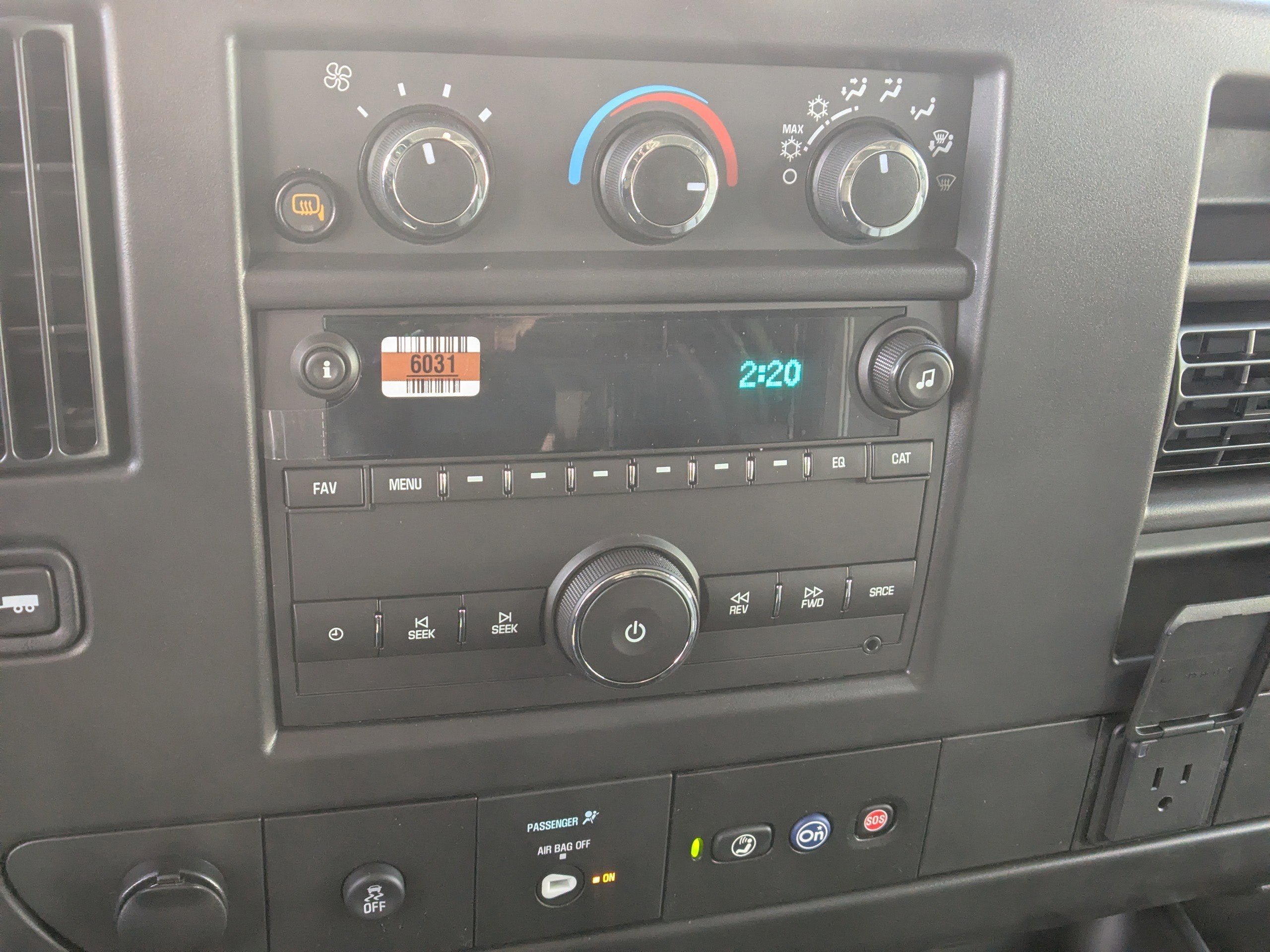 2025 Chevrolet Express Cargo 2500 WT