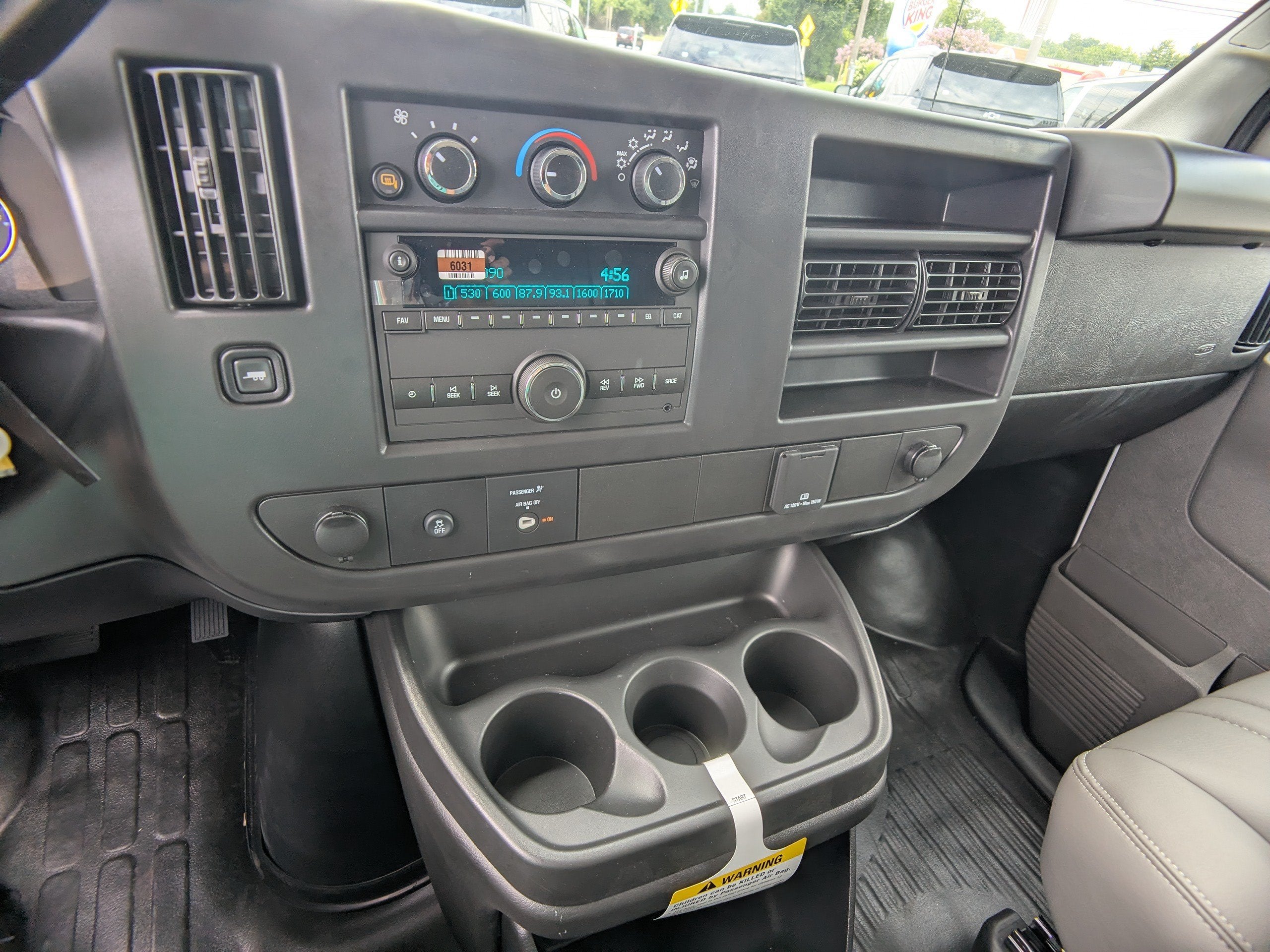 2026 Chevrolet Express Cargo WT
