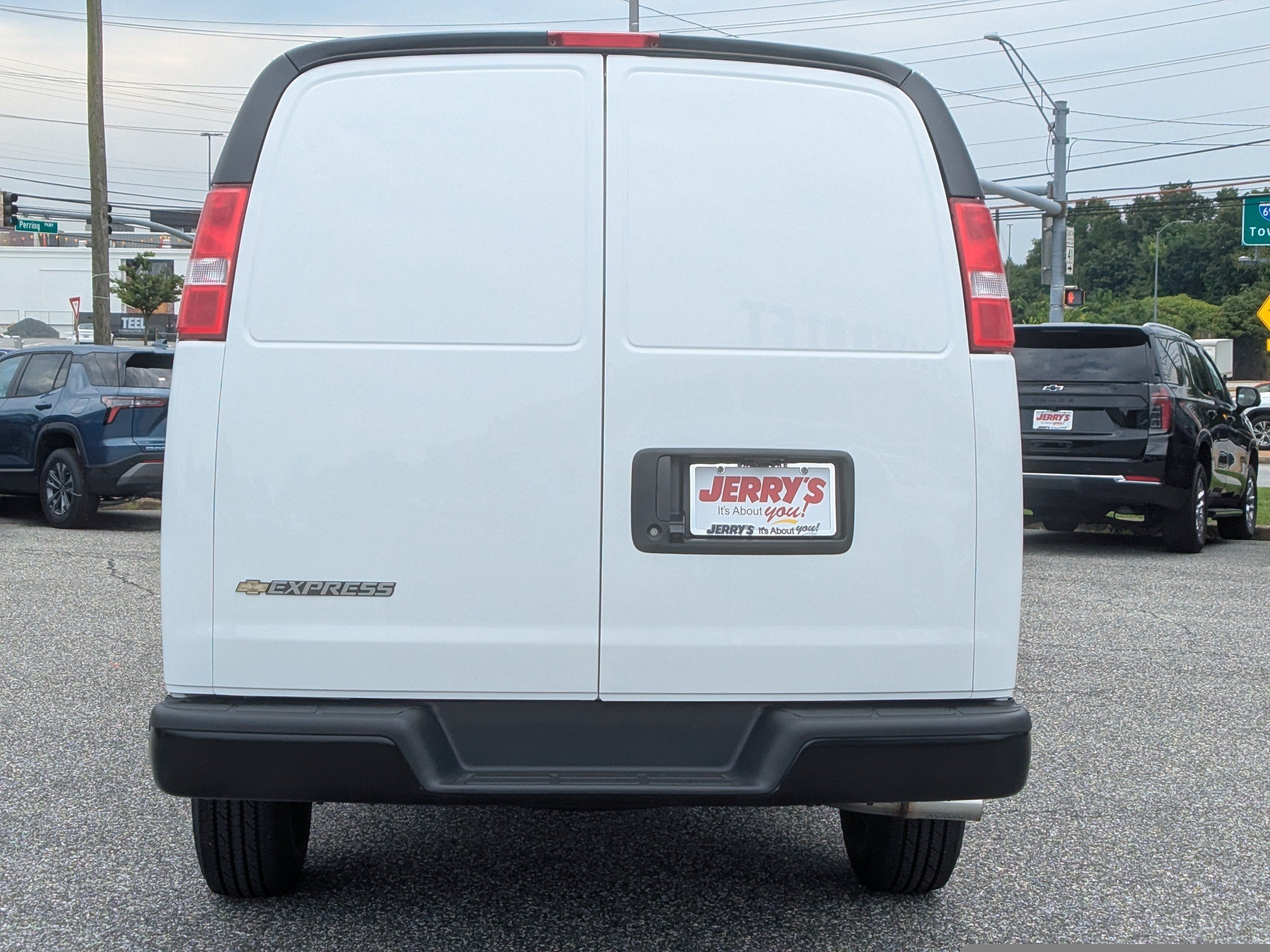 2026 Chevrolet Express Cargo WT