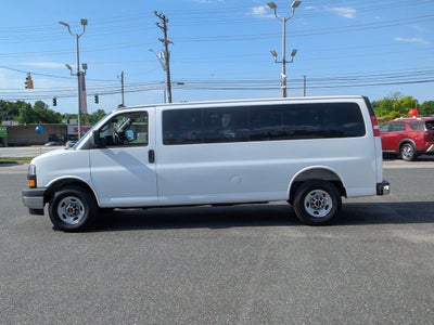 2025 GMC Savana Passenger LT