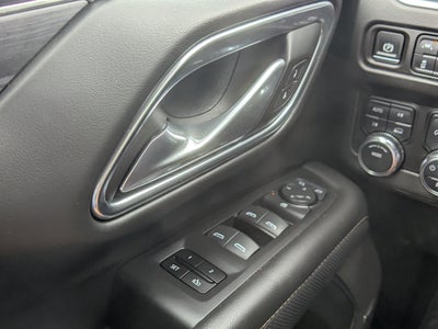 2024 GMC Yukon XL SLT