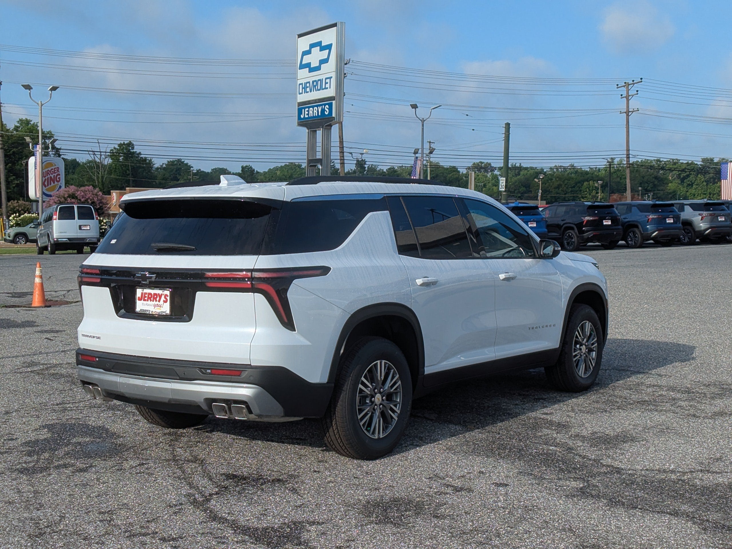 2026 Chevrolet Traverse LT