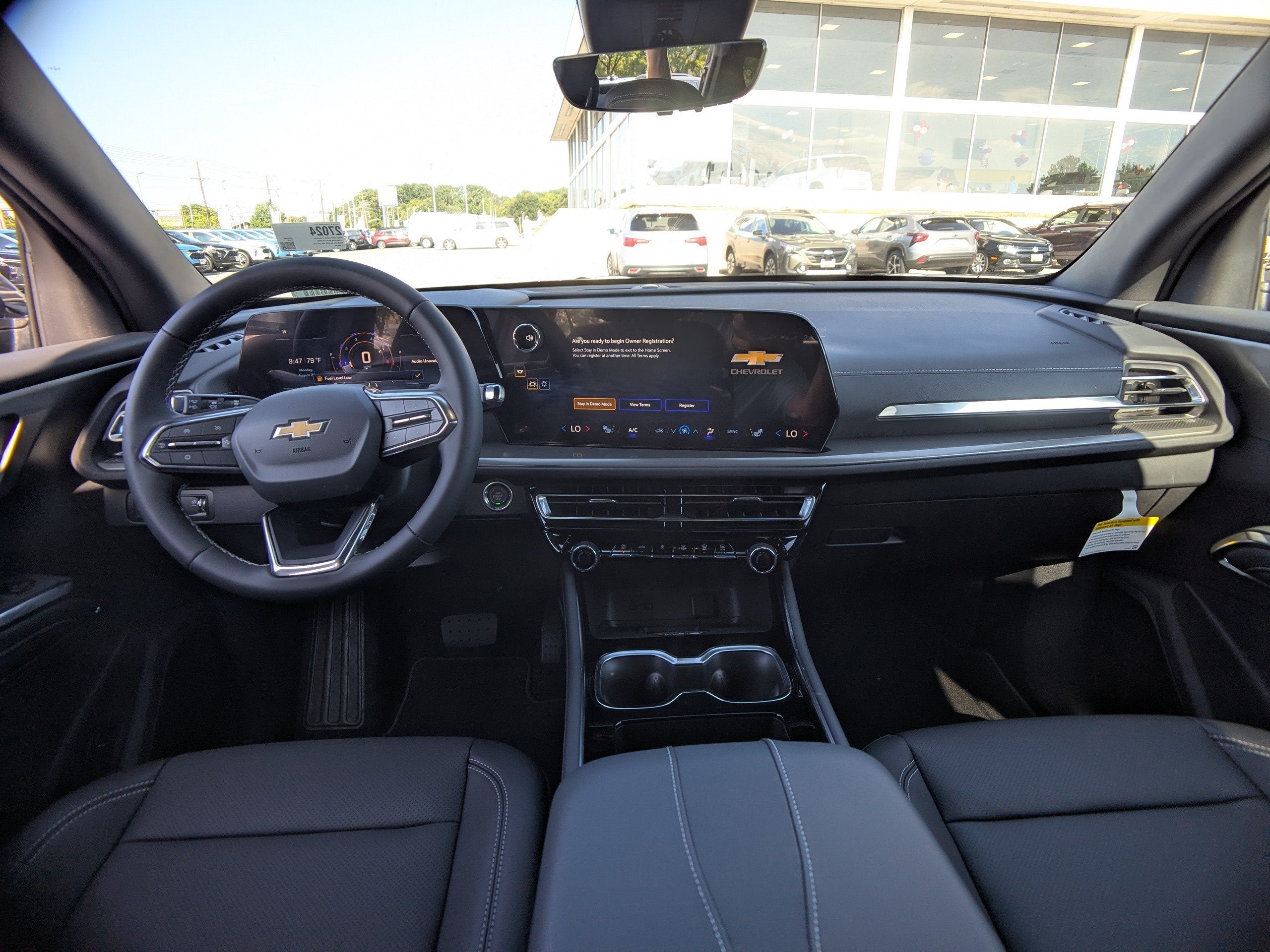 2027 Chevrolet Traverse LT - Photo 14