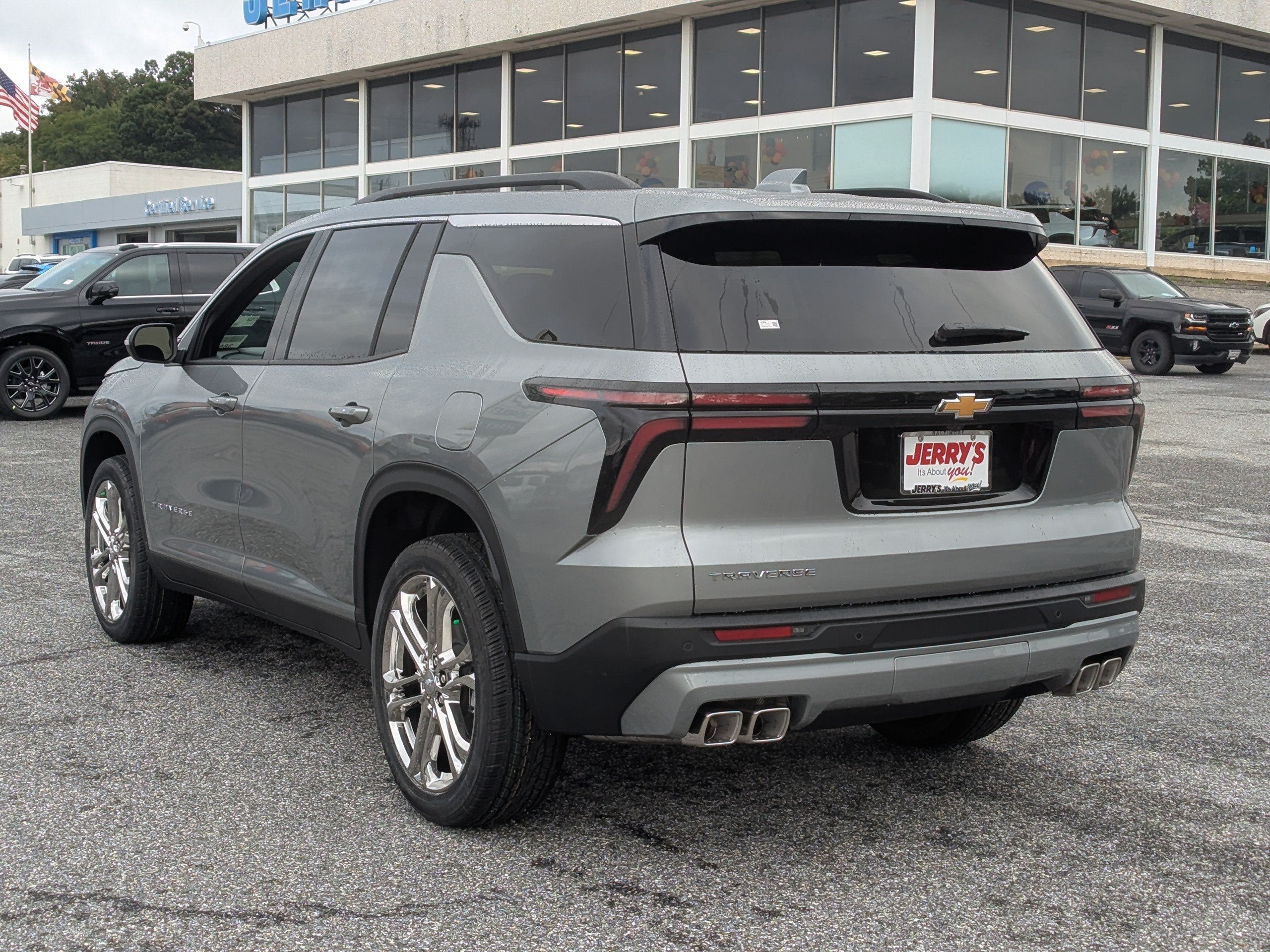 2027 Chevrolet Traverse LT