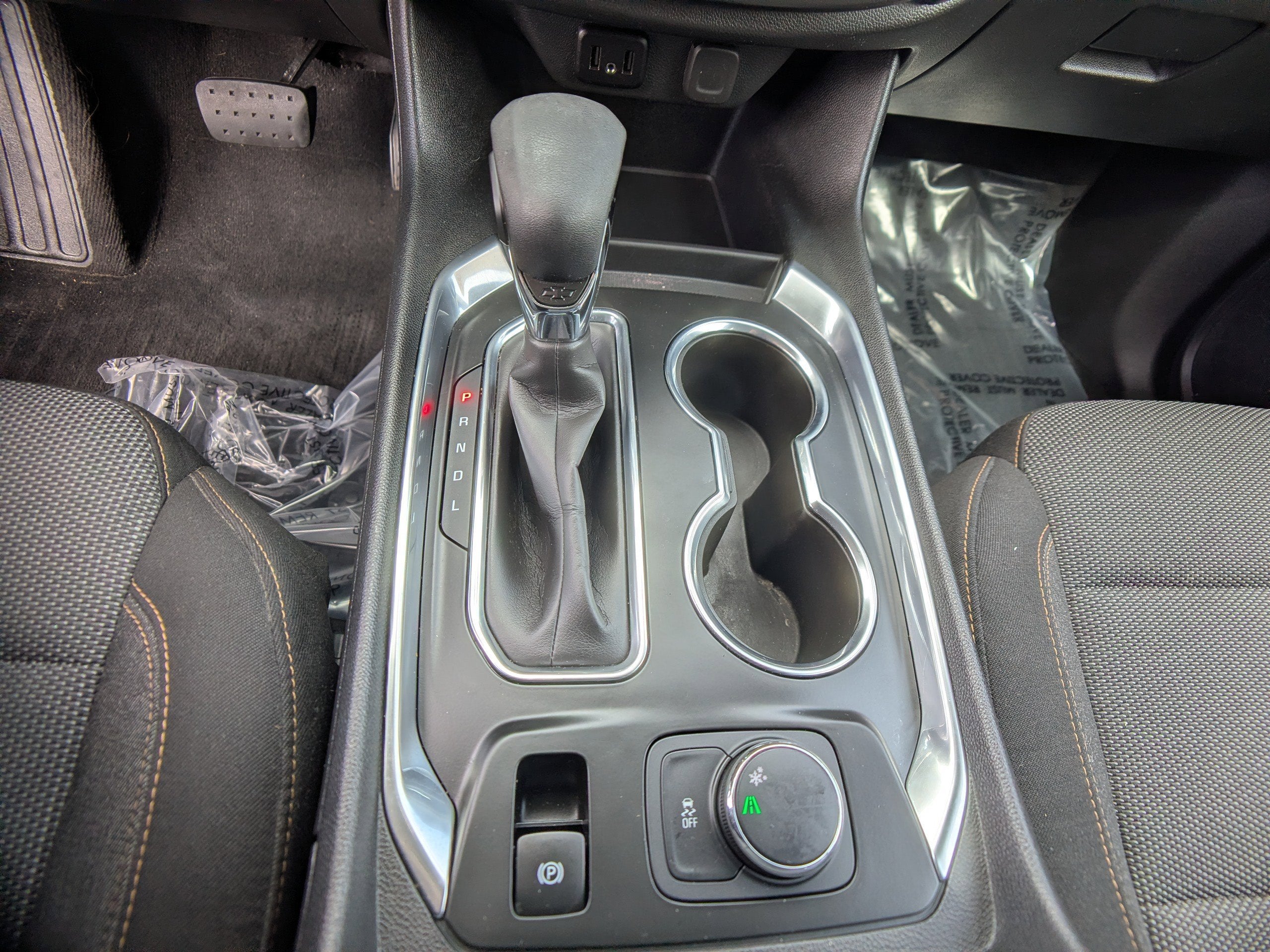 2021 Chevrolet Traverse LT Cloth