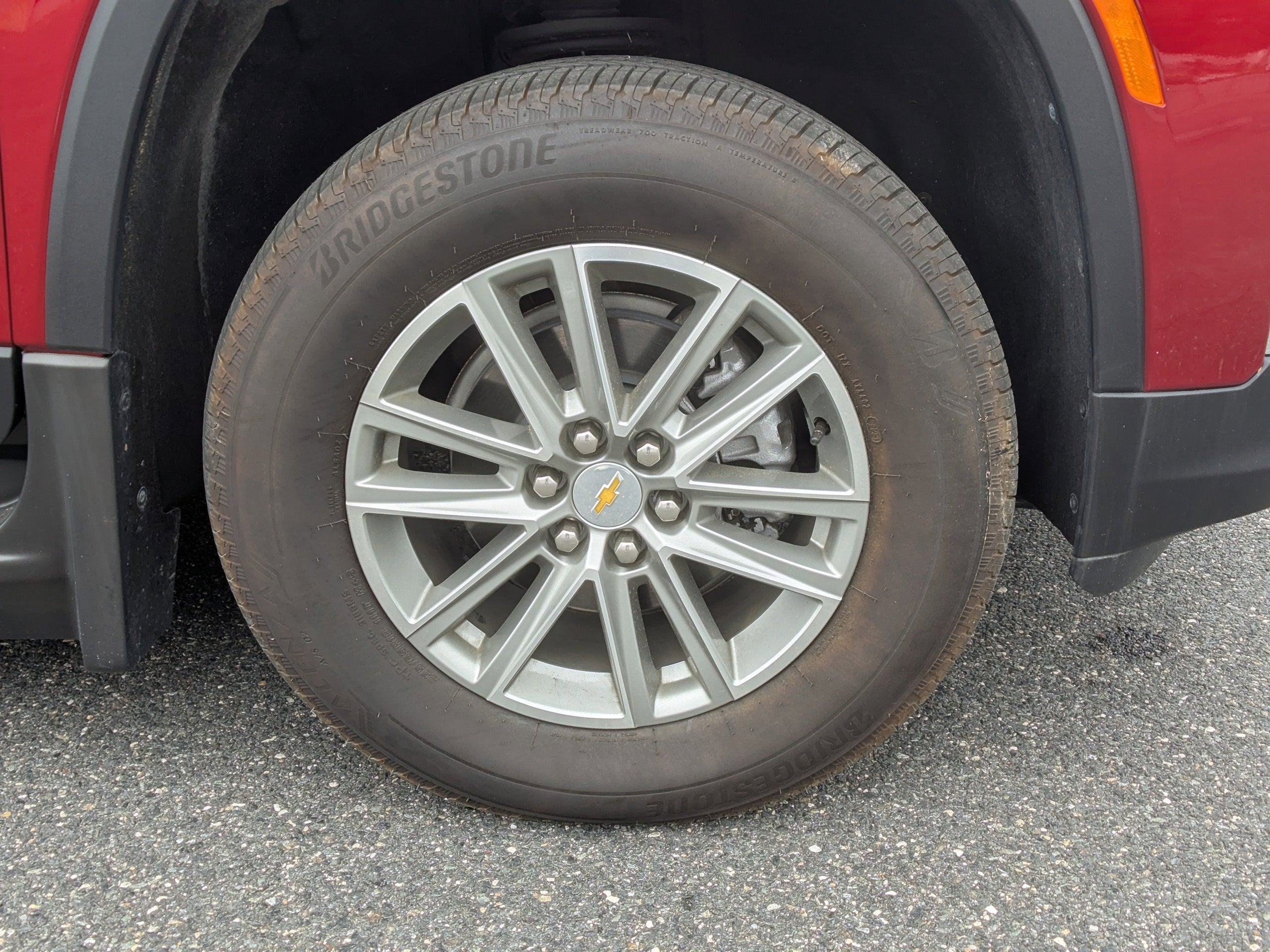 2023 Chevrolet Traverse LT Cloth