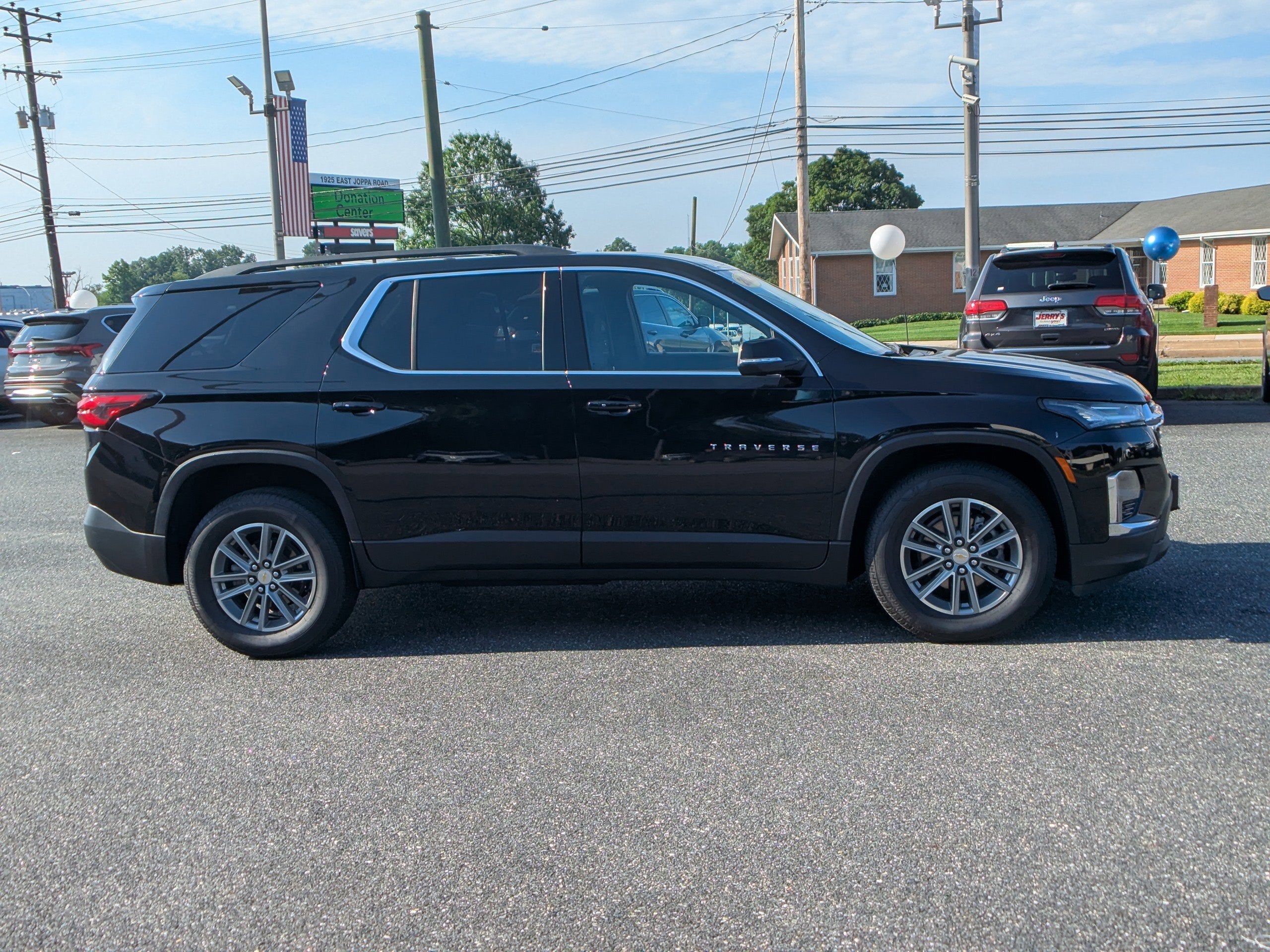2022 Chevrolet Traverse LT Cloth