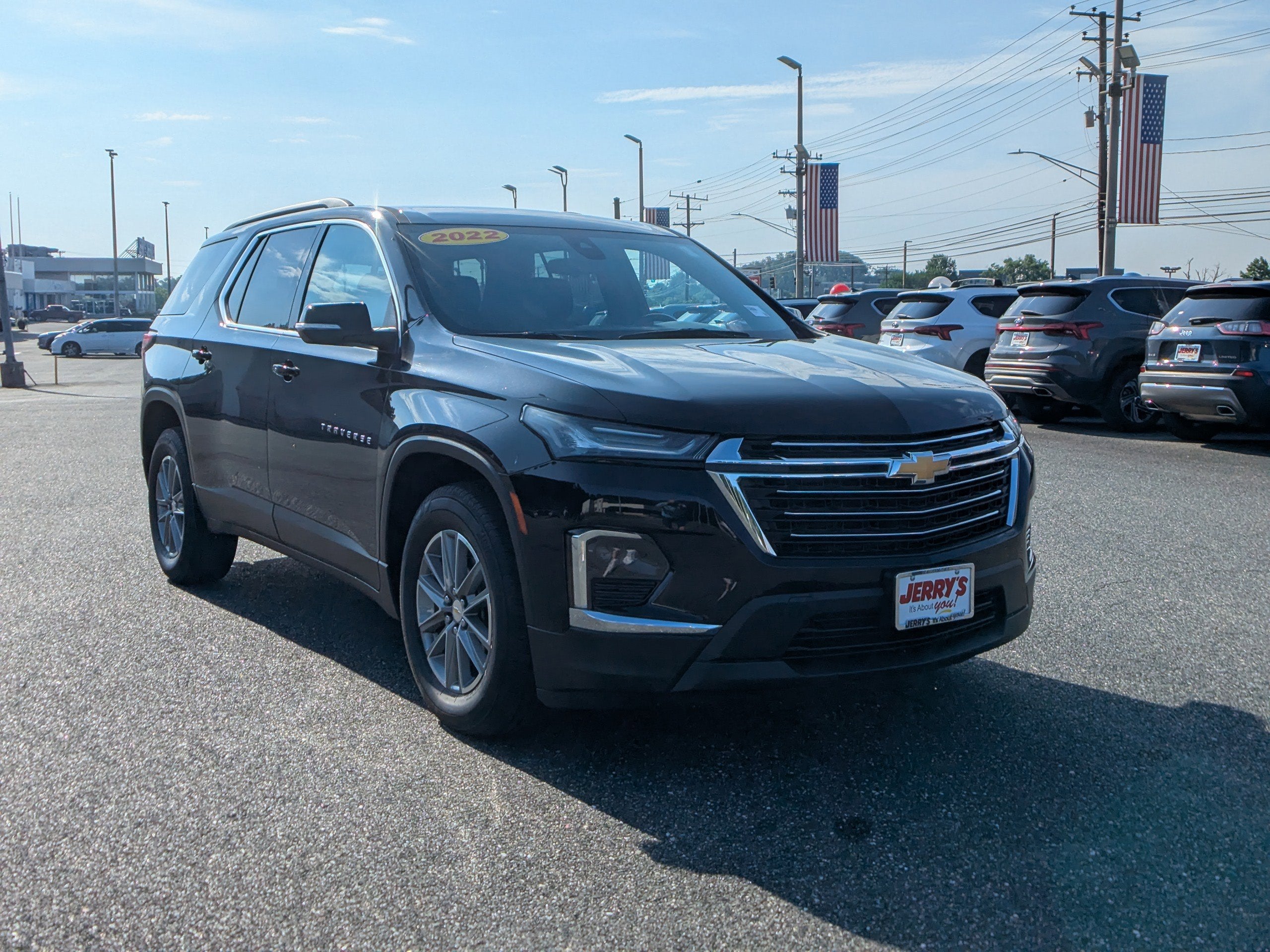 2022 Chevrolet Traverse LT Cloth