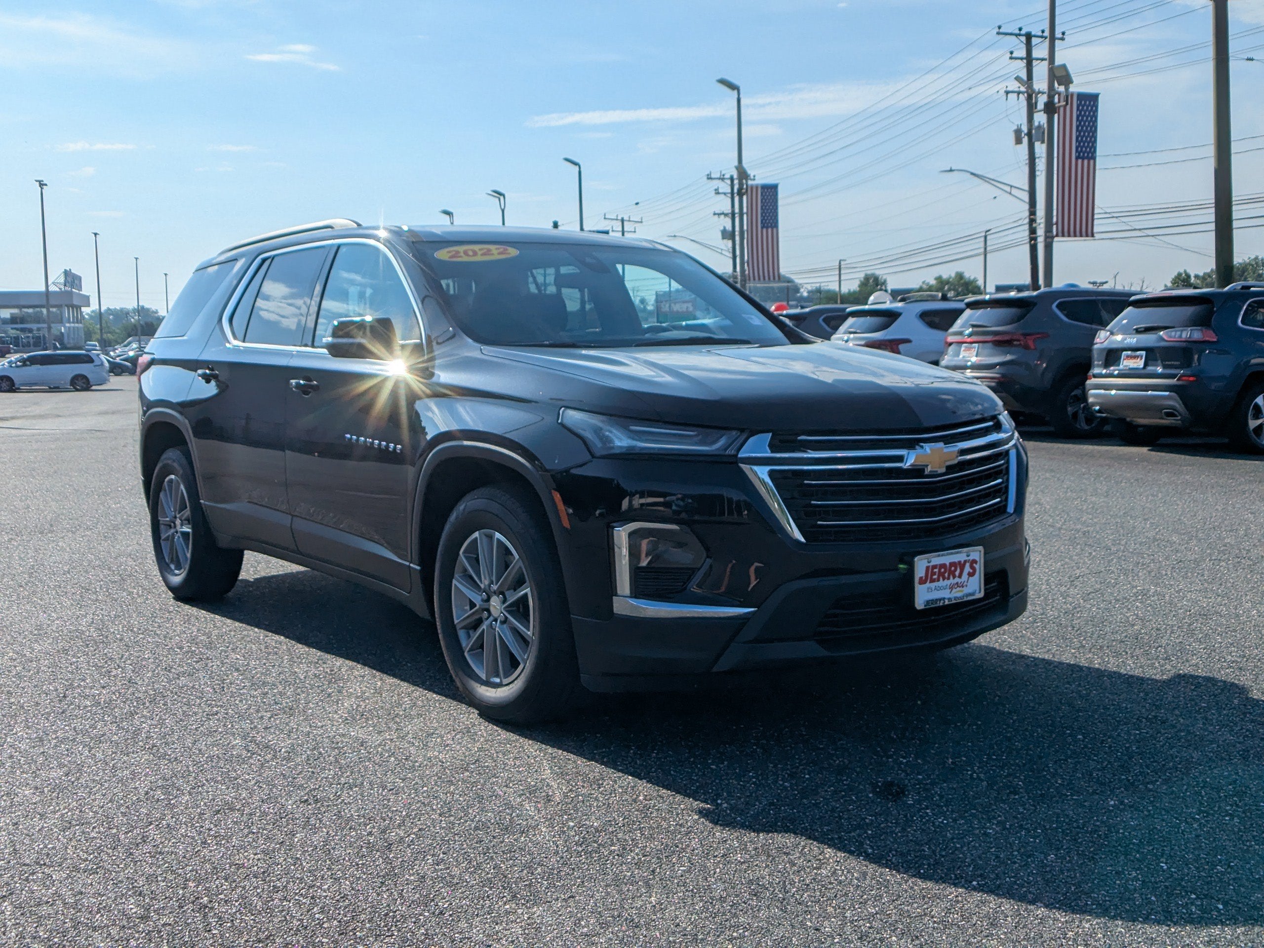 2022 Chevrolet Traverse LT Cloth