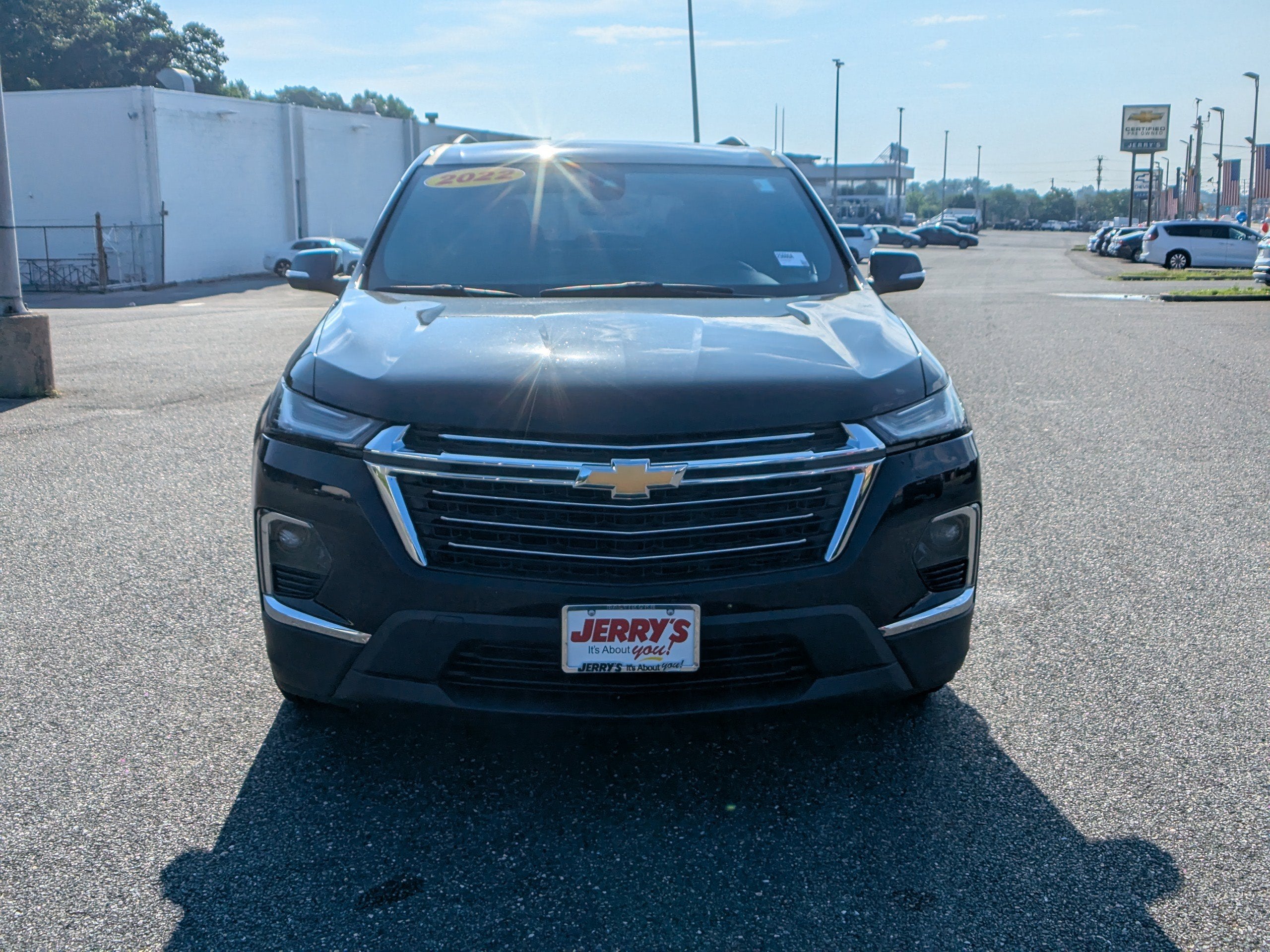2022 Chevrolet Traverse LT Cloth