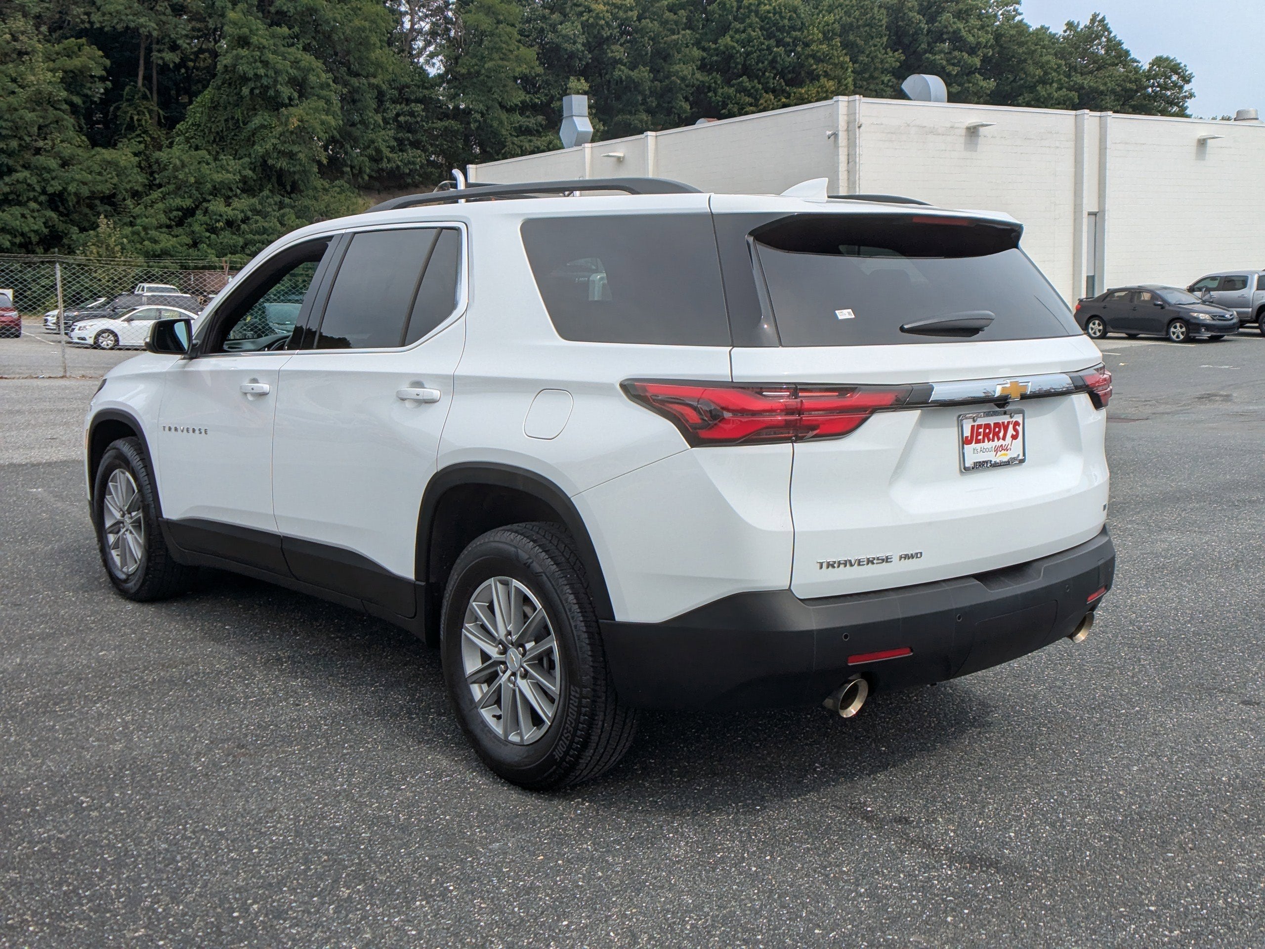 2023 Chevrolet Traverse LT Leather