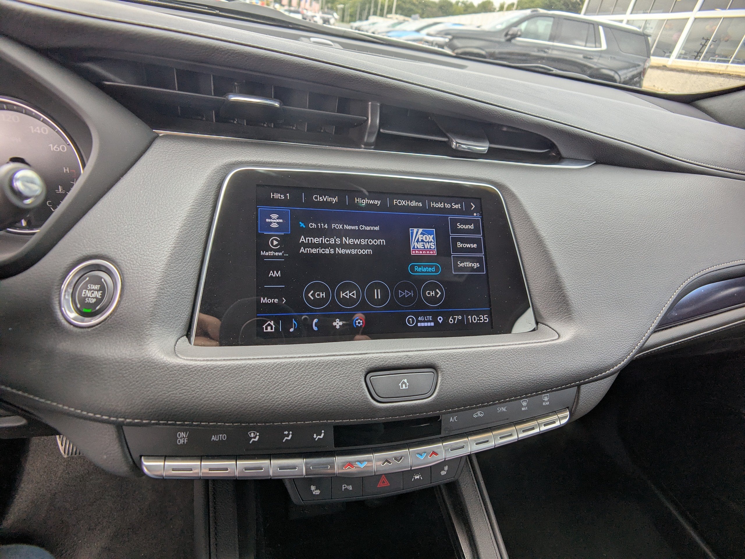 2023 Cadillac XT4 AWD Luxury