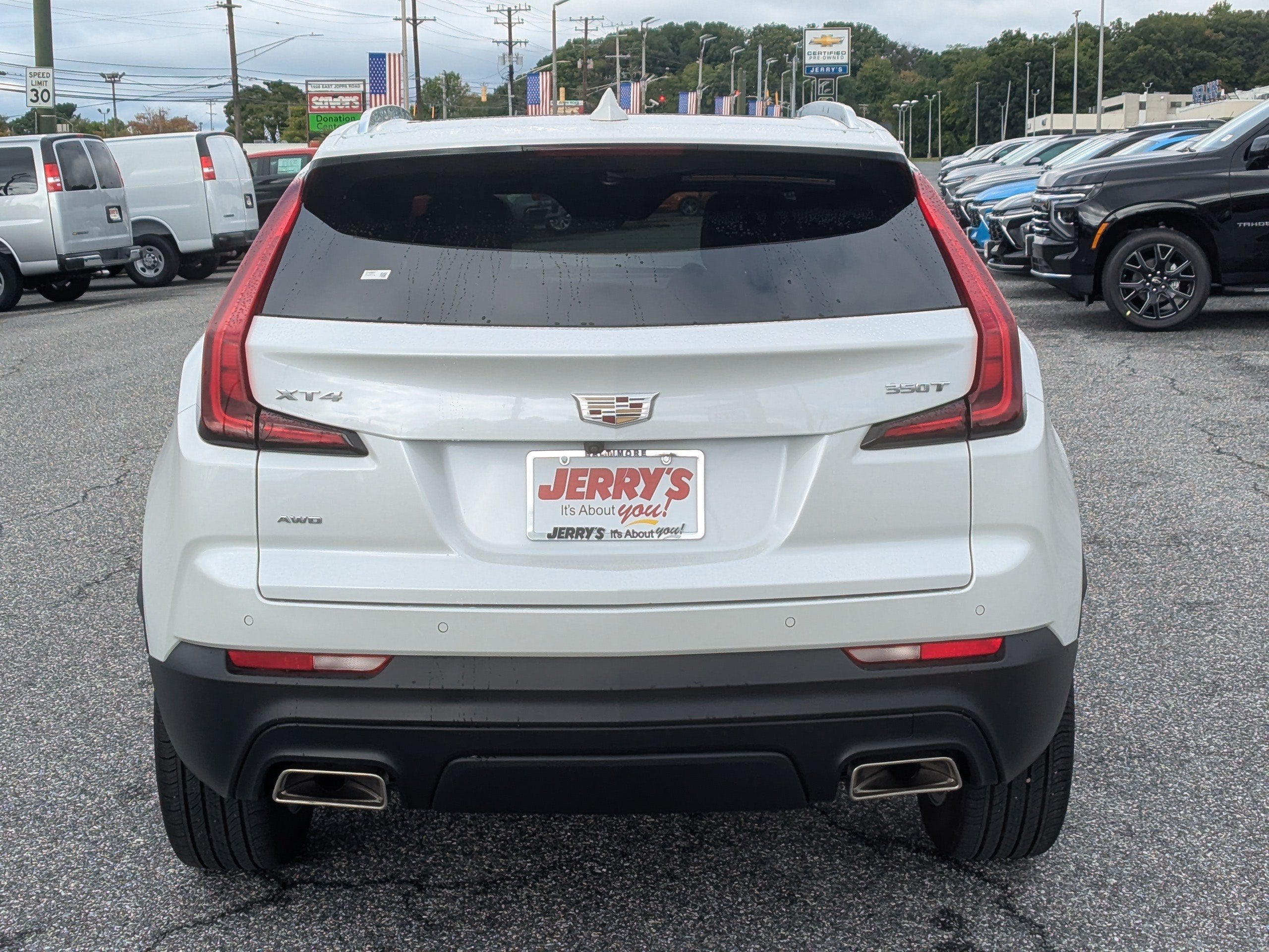 2023 Cadillac XT4 AWD Luxury