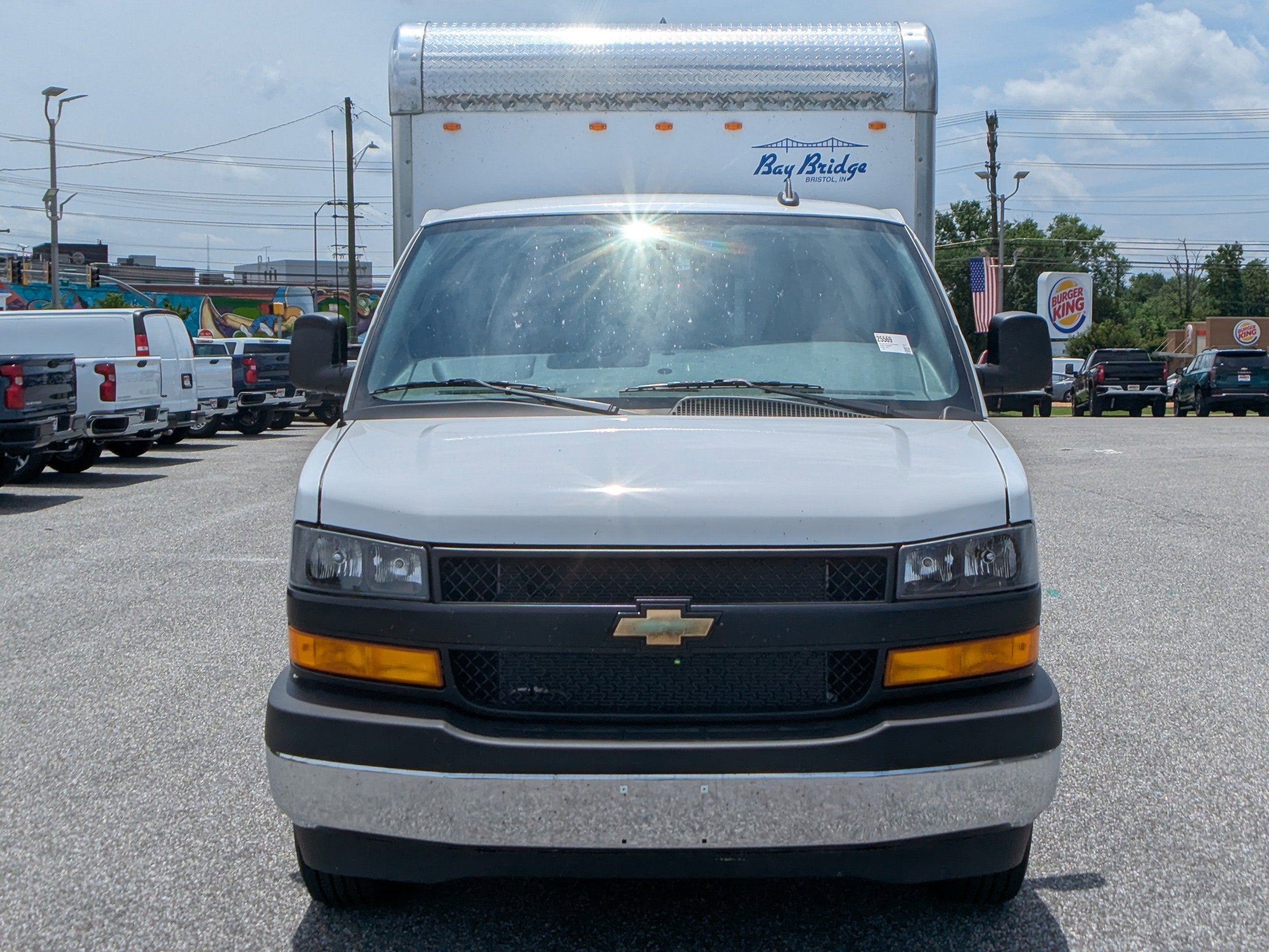 2025 Chevrolet Express Cutaway 3500 1WT