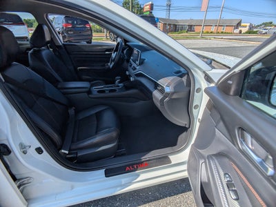 2019 Nissan Altima 2.5 SR