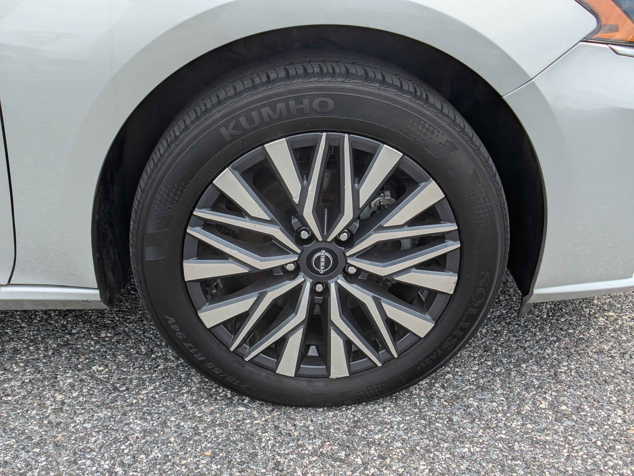 2025 Nissan Altima SV