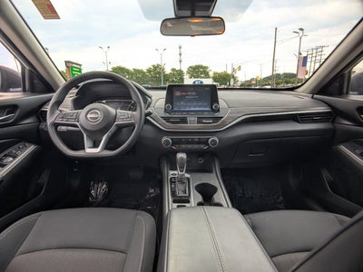 2025 Nissan Altima SV
