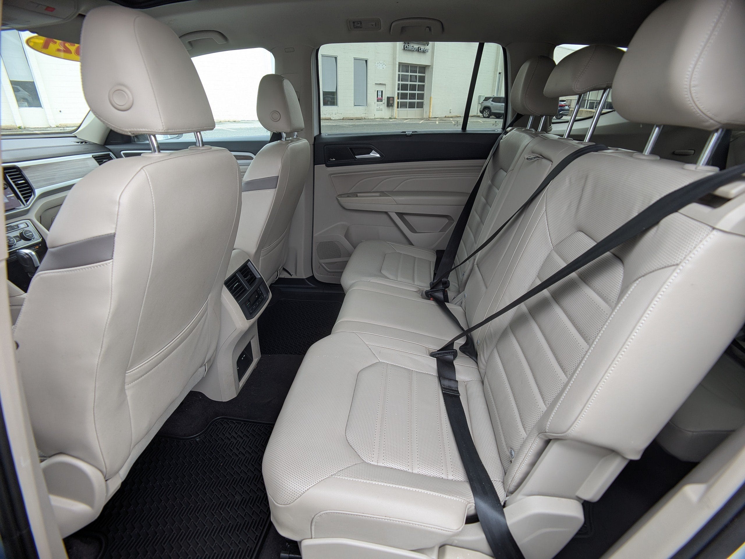 2021 Volkswagen Atlas 3.6L V6 SEL Premium