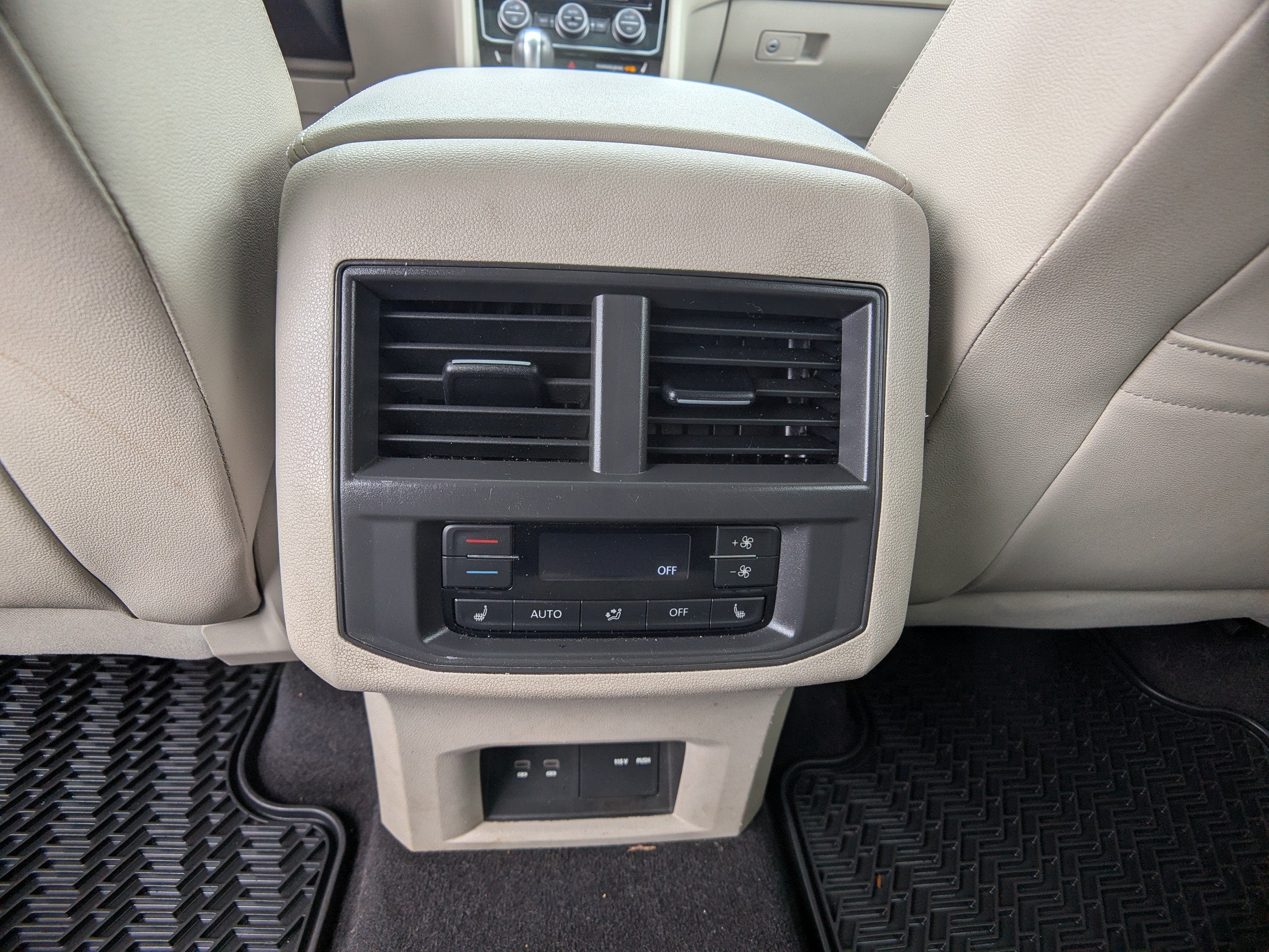 2021 Volkswagen Atlas 3.6L V6 SEL Premium