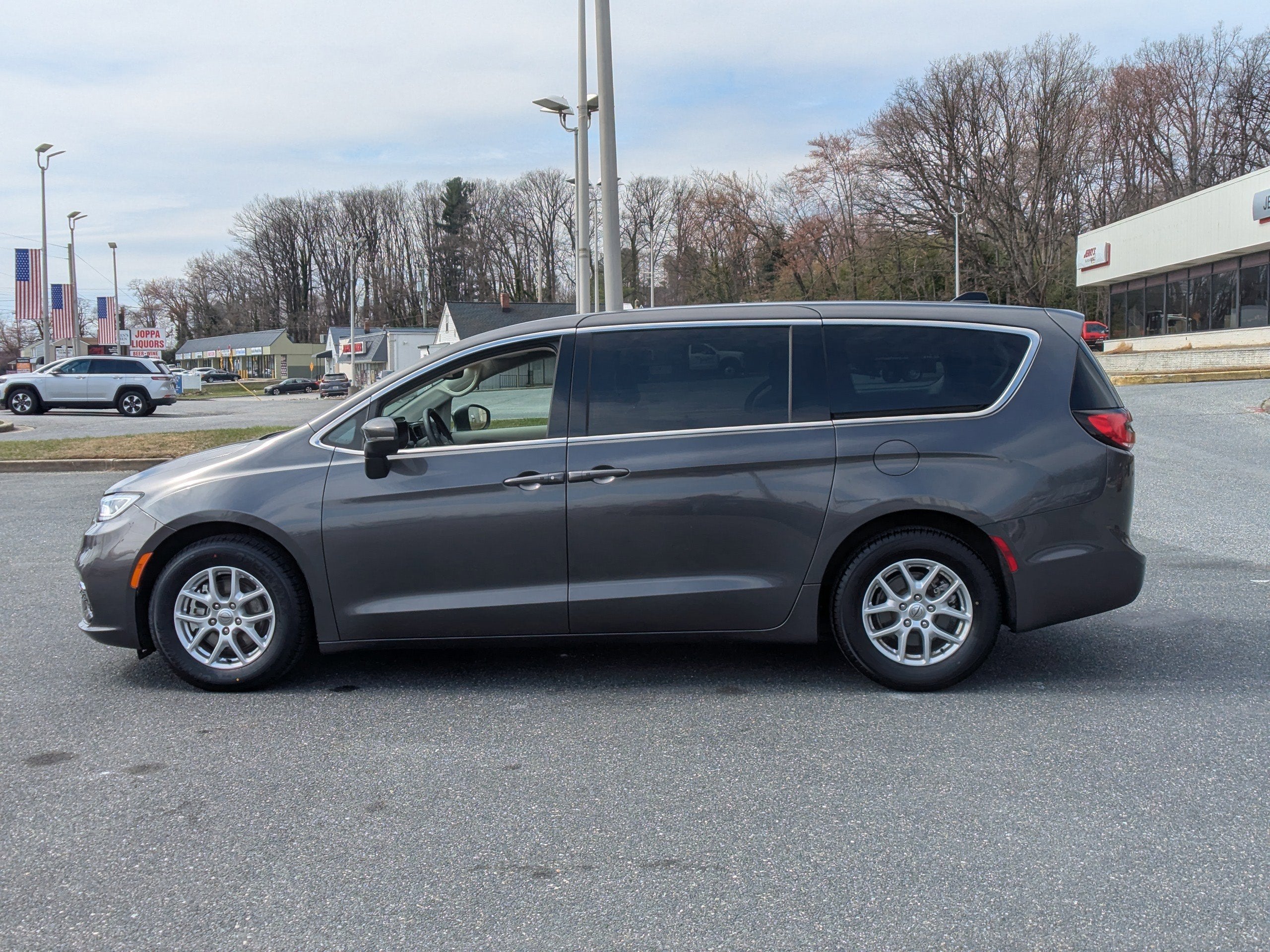 2023 Chrysler Pacifica Touring L
