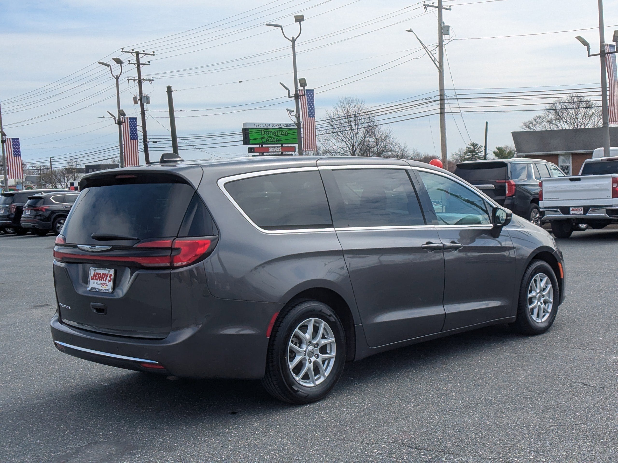 2023 Chrysler Pacifica Touring L