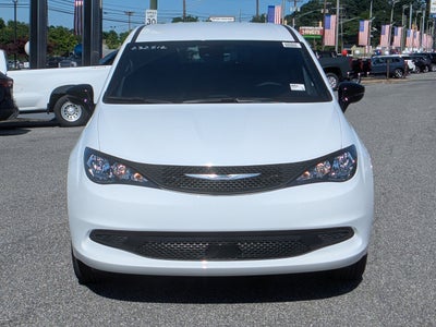 2026 Chrysler Voyager LX
