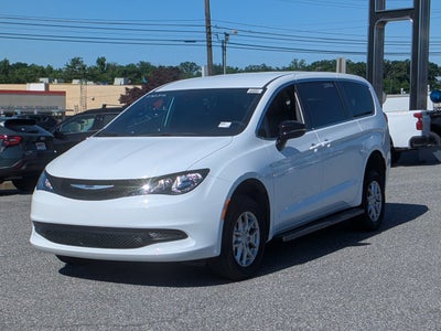 2026 Chrysler Voyager LX